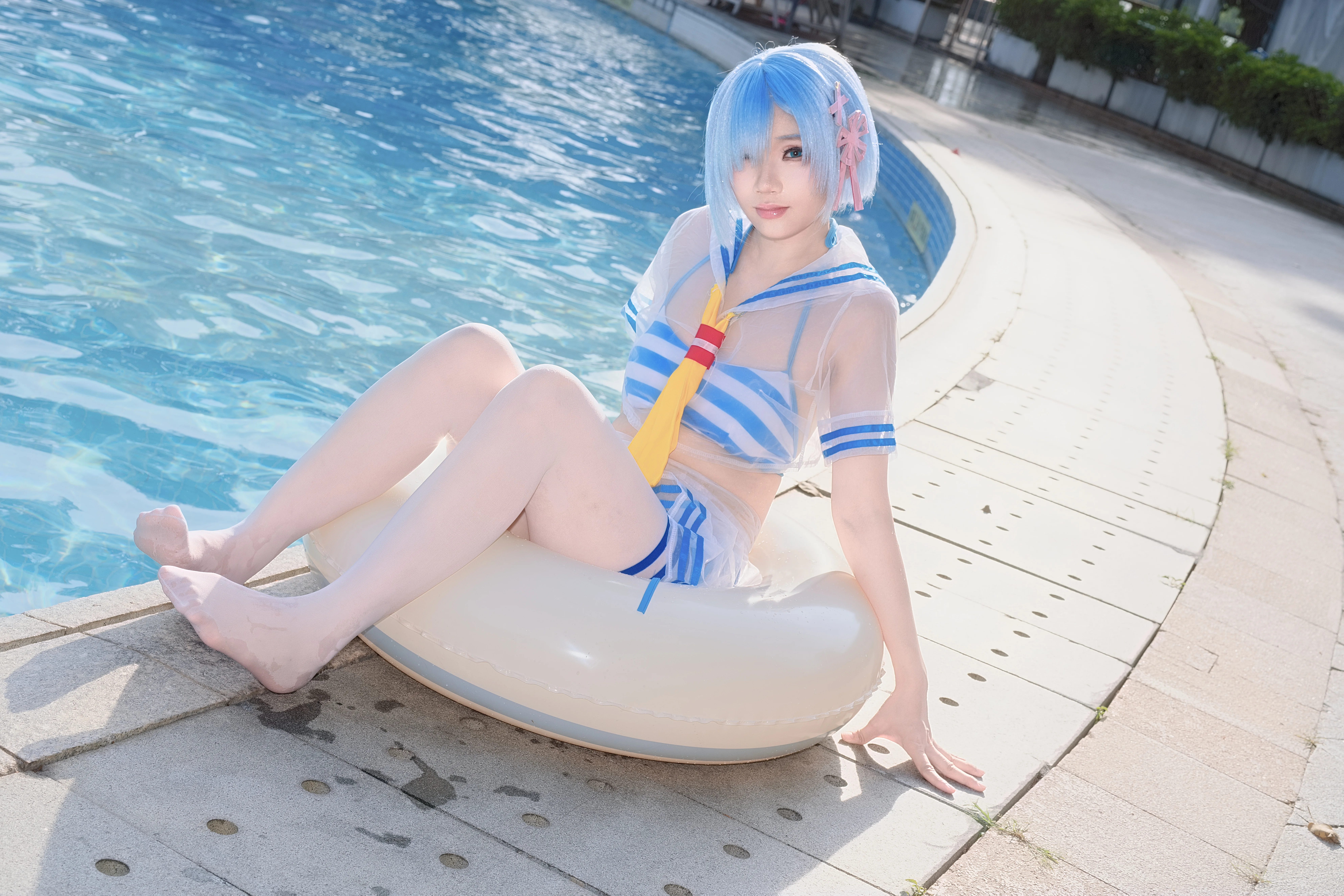 【蕾姆cos】Re:從零開始的異世界生活，藍髮女僕的夏日清涼泳裝 - 第 1 張