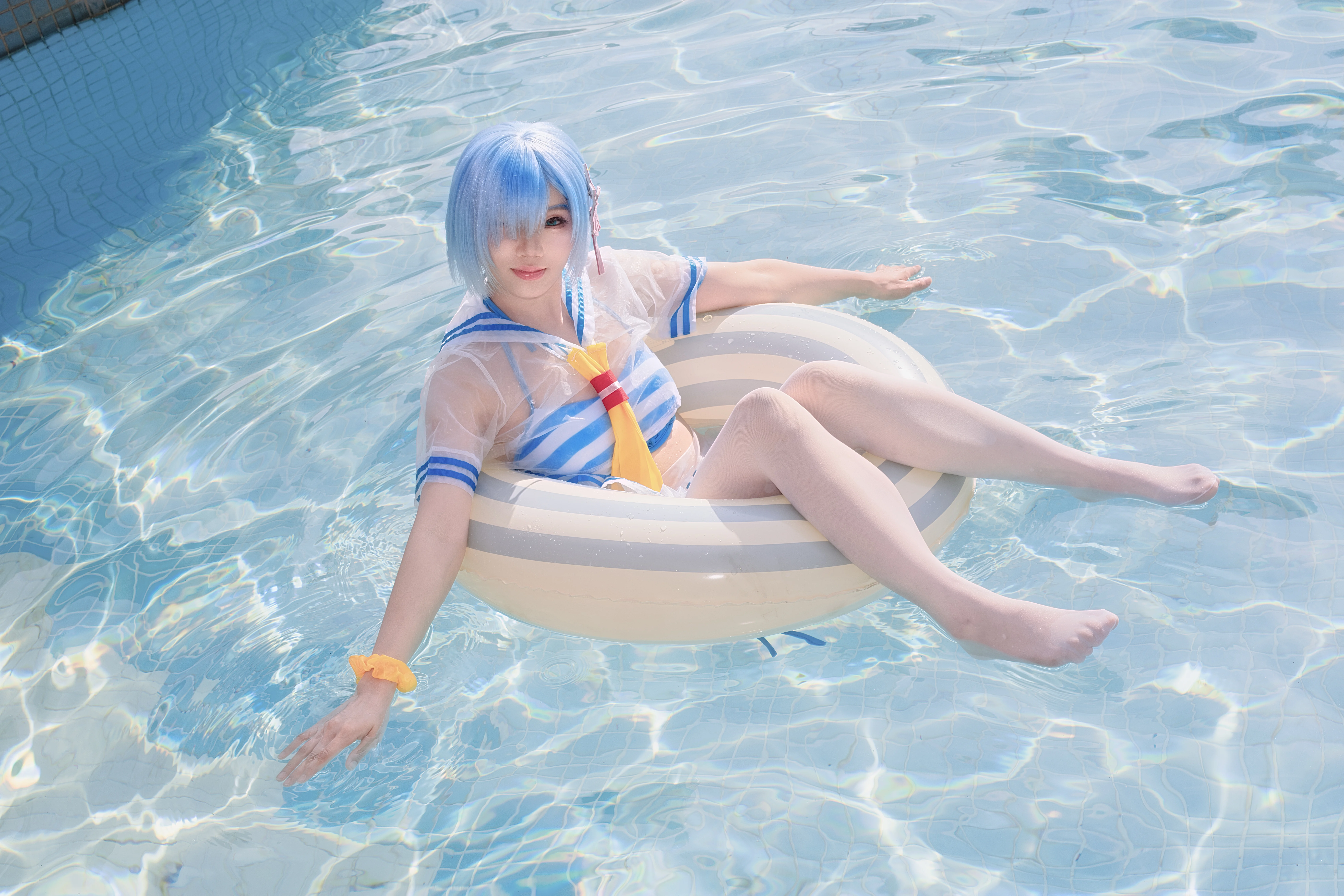 【蕾姆cos】Re:從零開始的異世界生活，藍髮女僕的夏日清涼泳裝 - 第 3 張