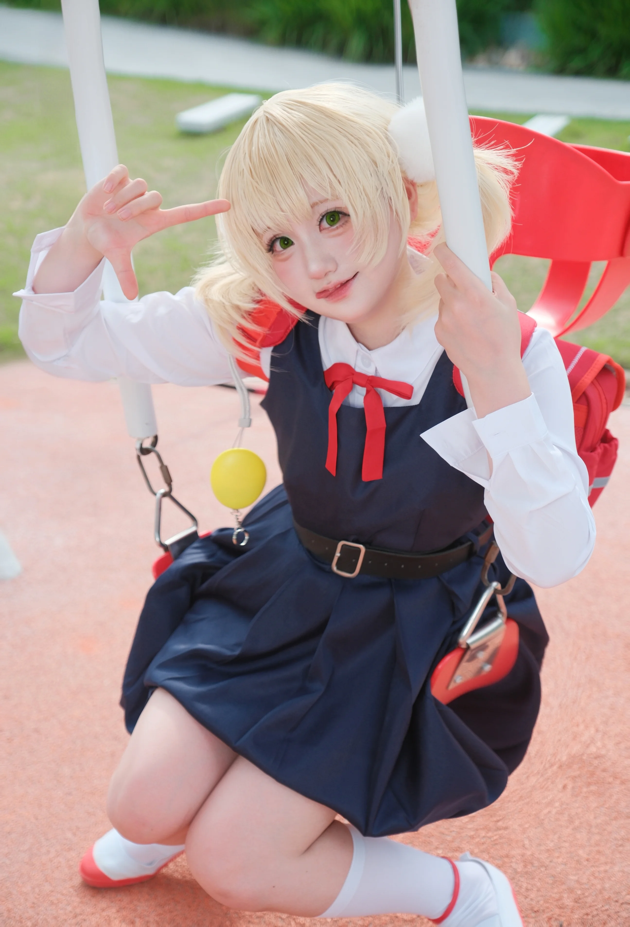 【時雨羽衣cos】鞦韆上的輕鬆時刻
