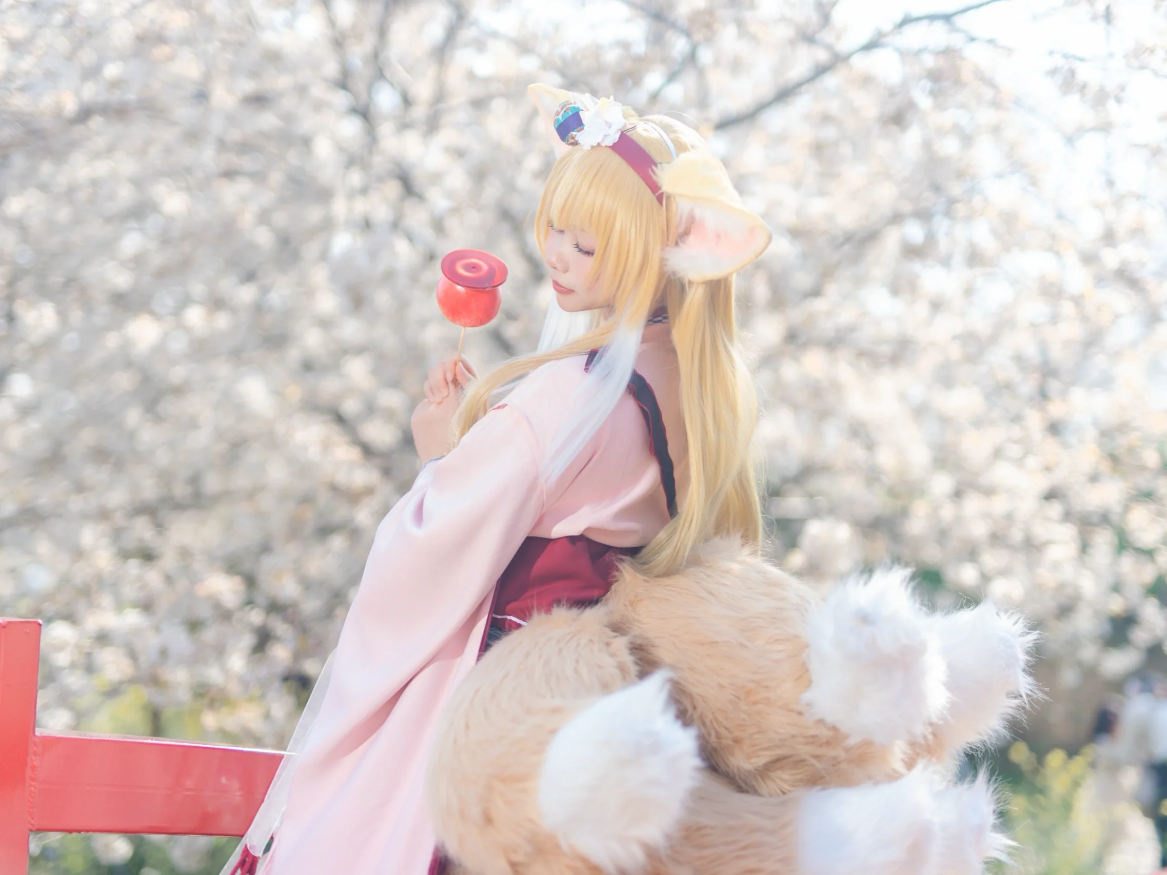 【铃兰cos】明日方舟里的儿童节樱花之约 - 第 2 张