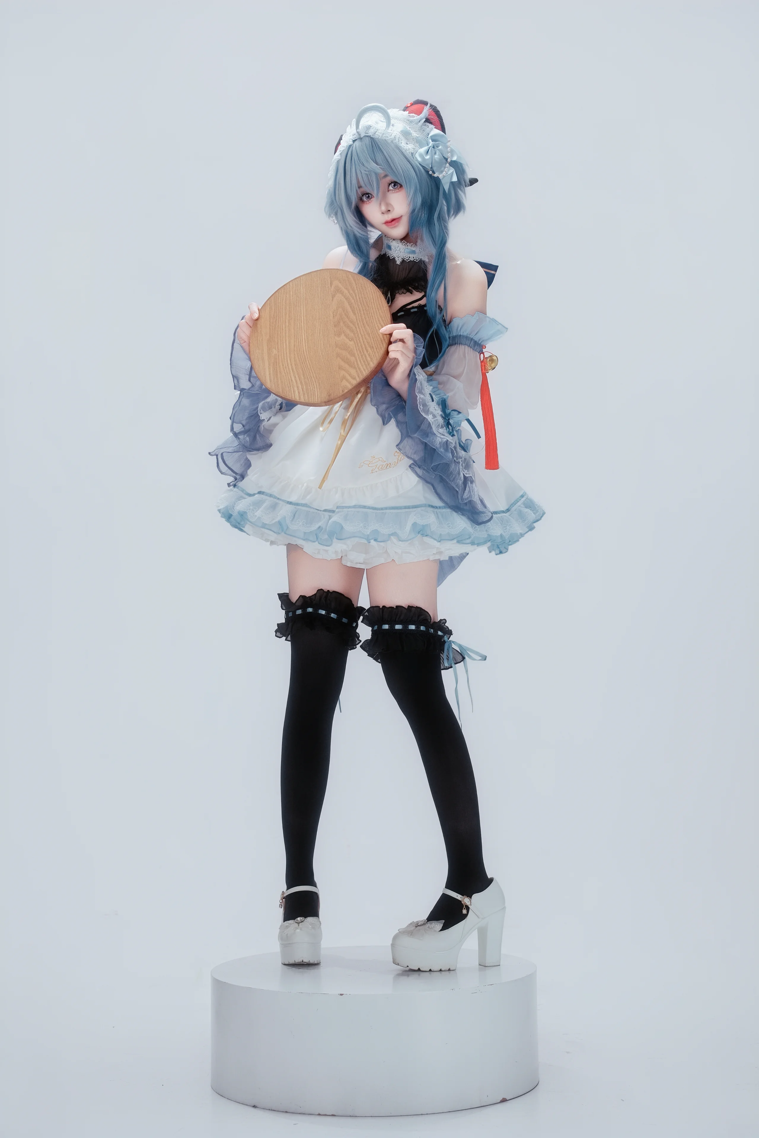 【甘雨cos】原神里的可爱女仆动作指南 - 第 5 张