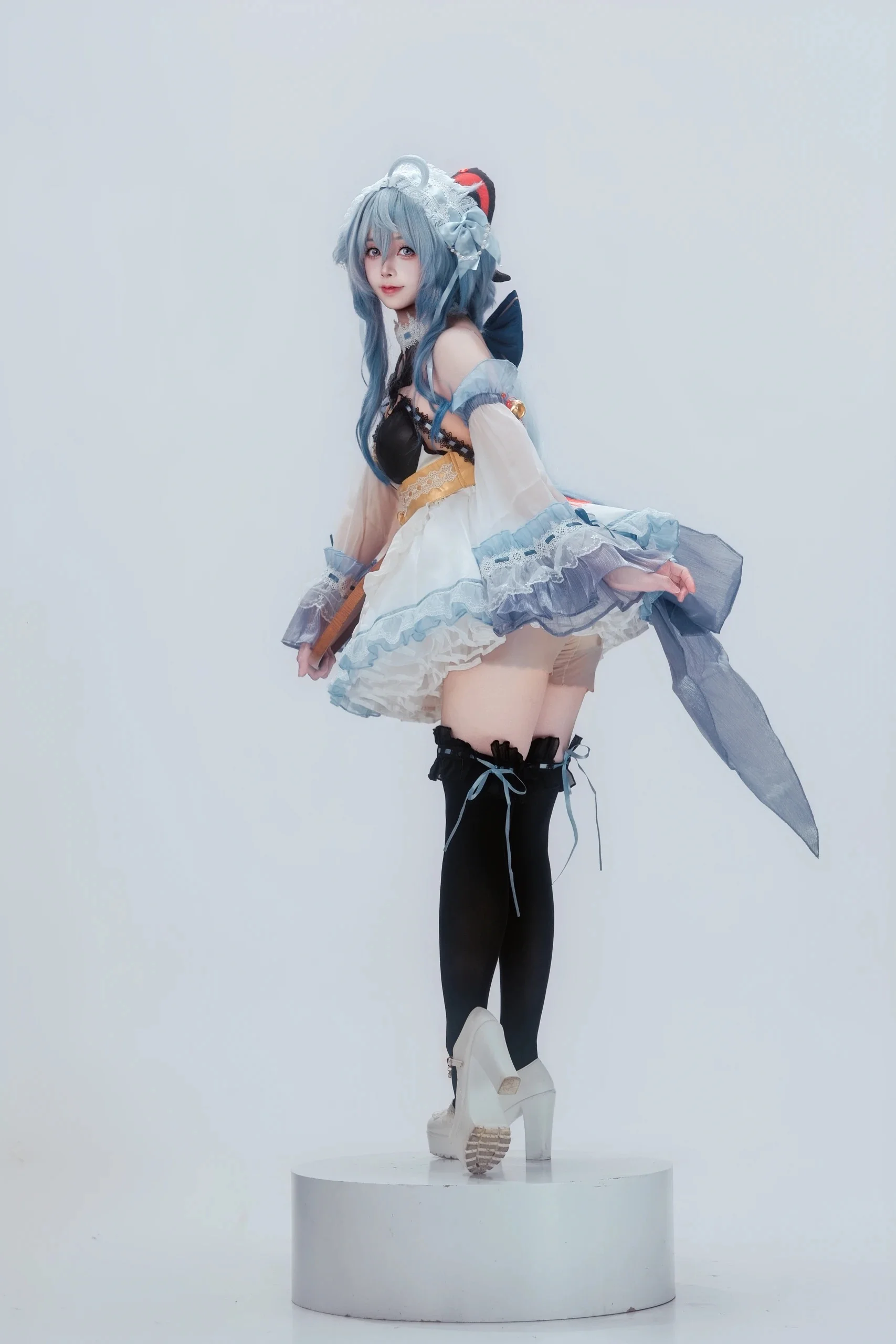 【甘雨cos】原神里的可爱女仆动作指南 - 第 7 张