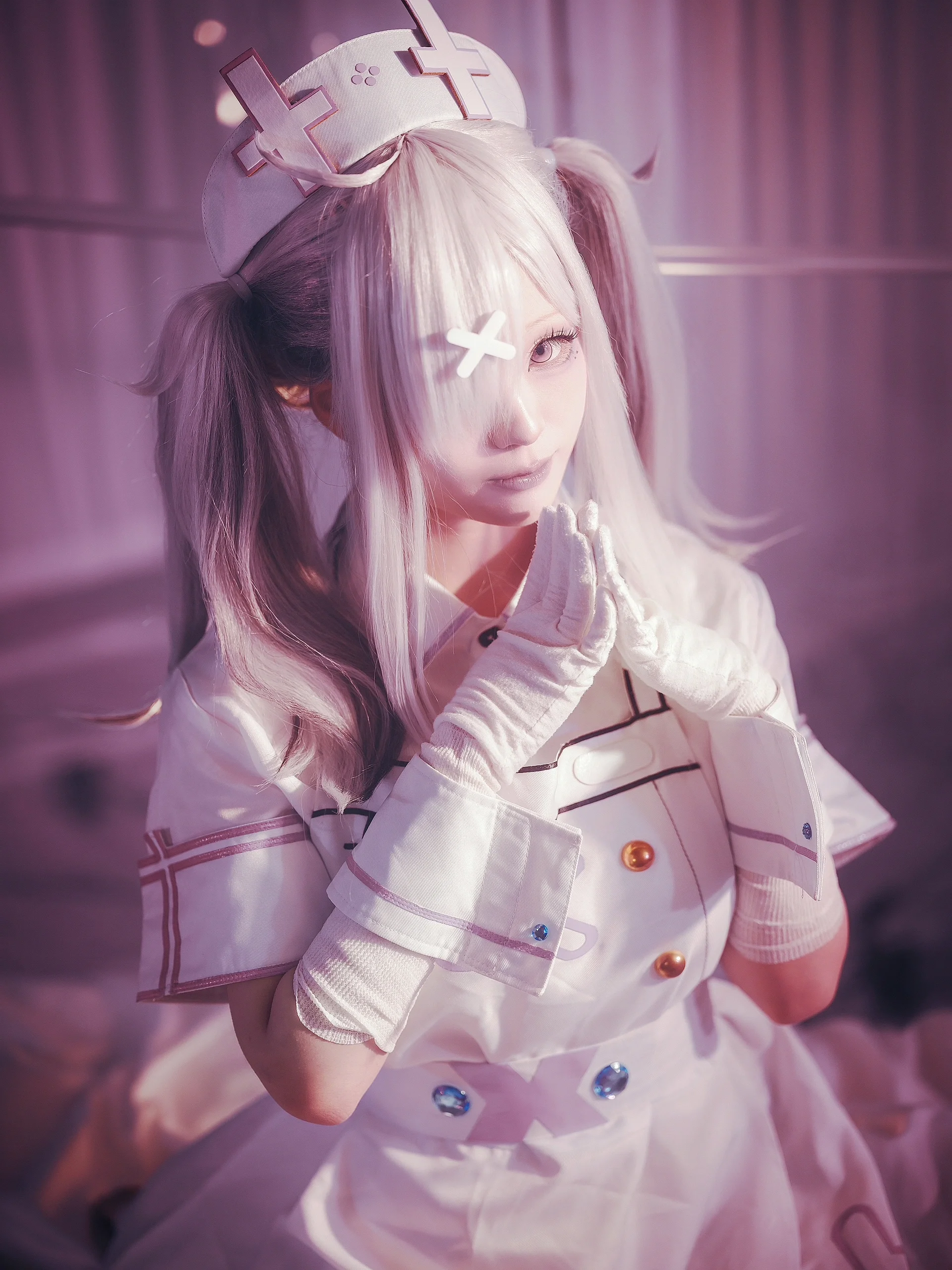 【健屋花那cos】彩虹社白色护士装，还原恋色病栋氛围 - 第 8 张