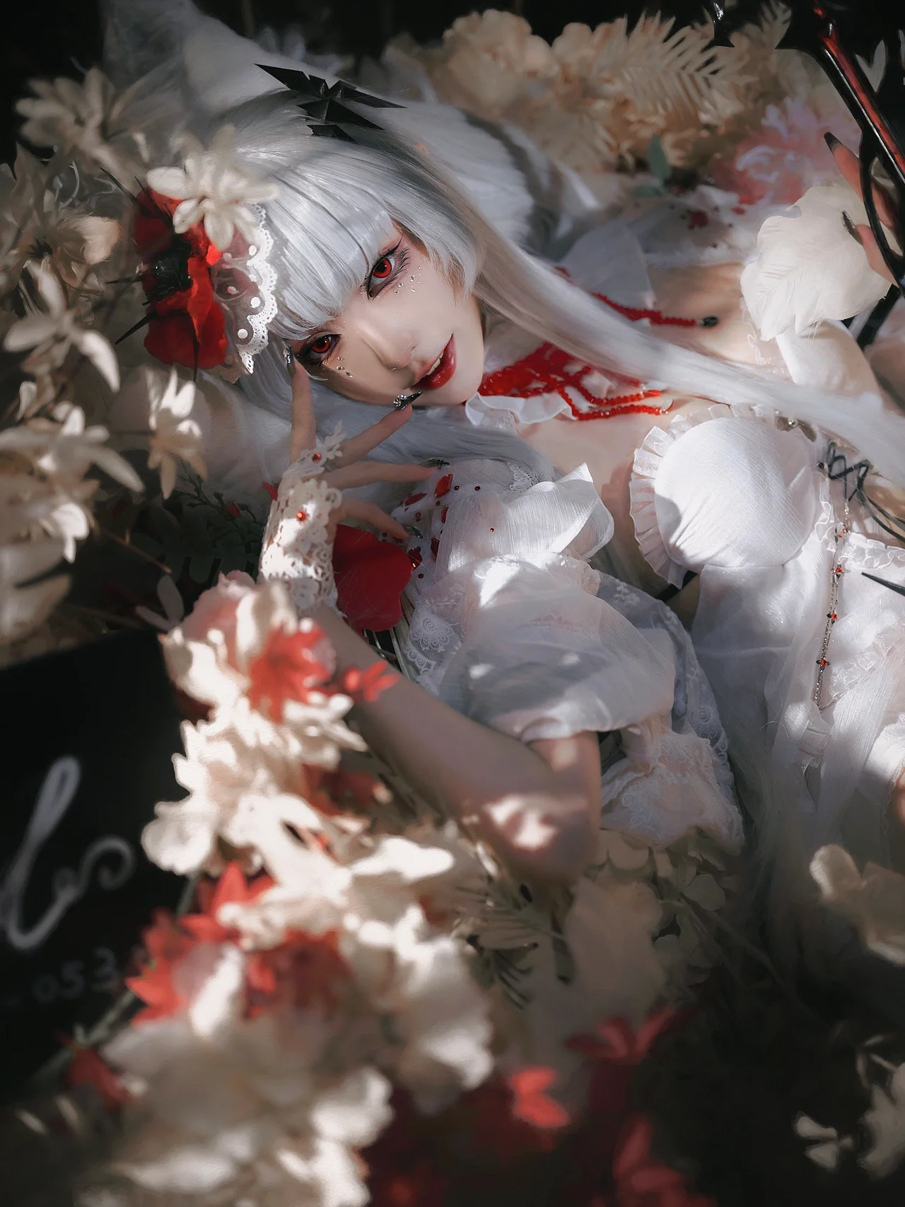【可可莉克cos】無期迷途，純白蕾絲與猩紅交錯的視界 - 第 3 張