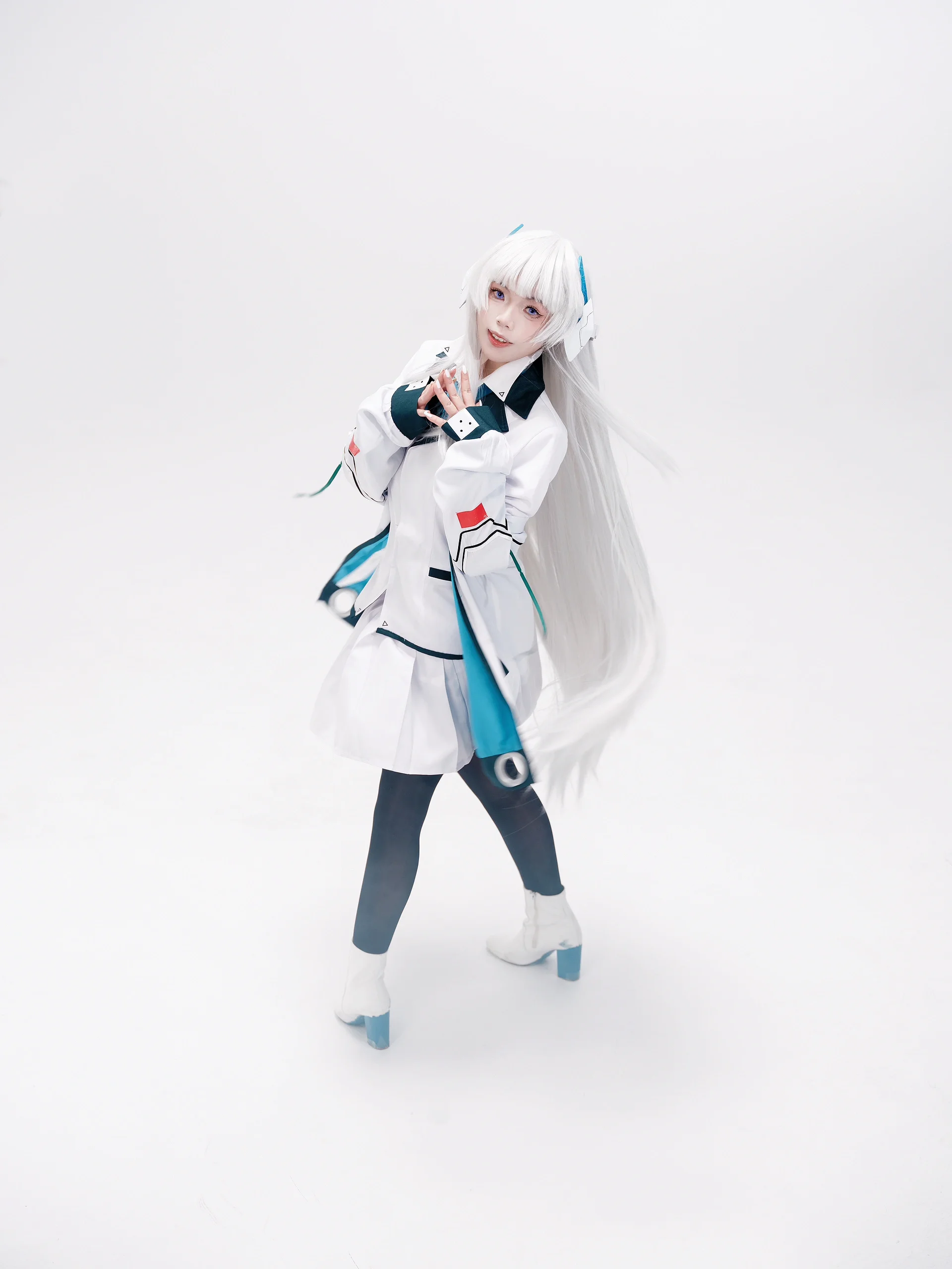 【生塩ノア コスプレ】ブルーアーカイブの知的な秘書、スタジオ撮影の記録 - 6 枚目