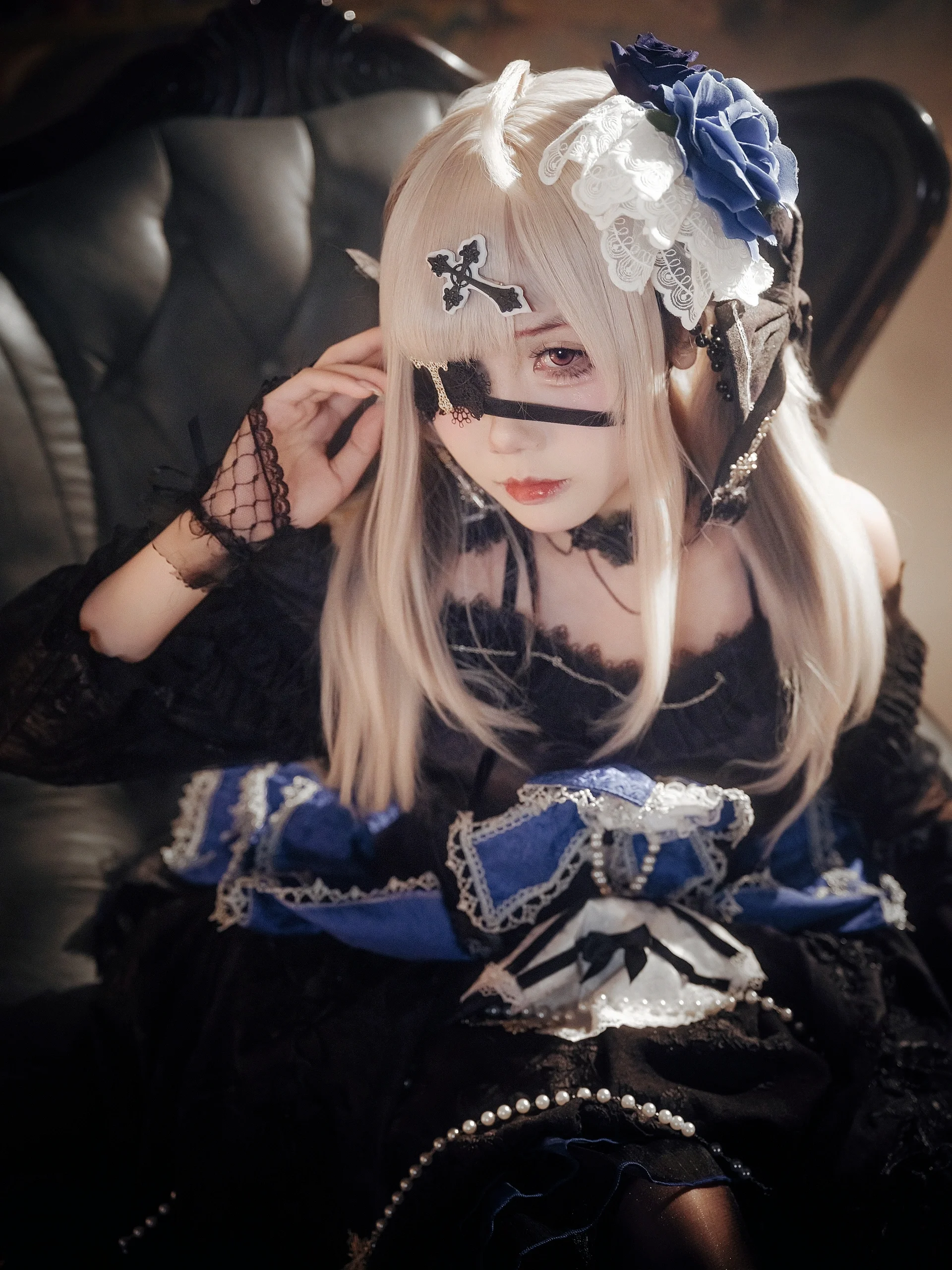 【健屋花那cos】彩虹社的哥特少女，在古董房间的暗黑试炼 - 第 7 张