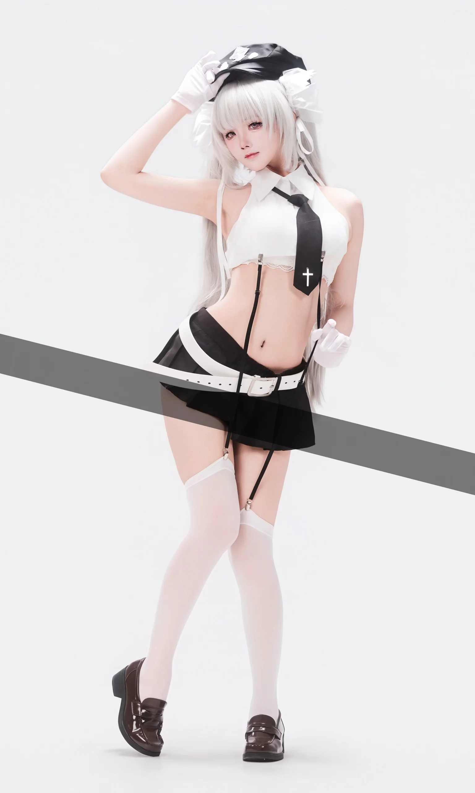 [Angel Policewoman Cosplay] This Angel Policewoman Uniform Outfit Is Honestly So Perfect for Going Out - Image 6