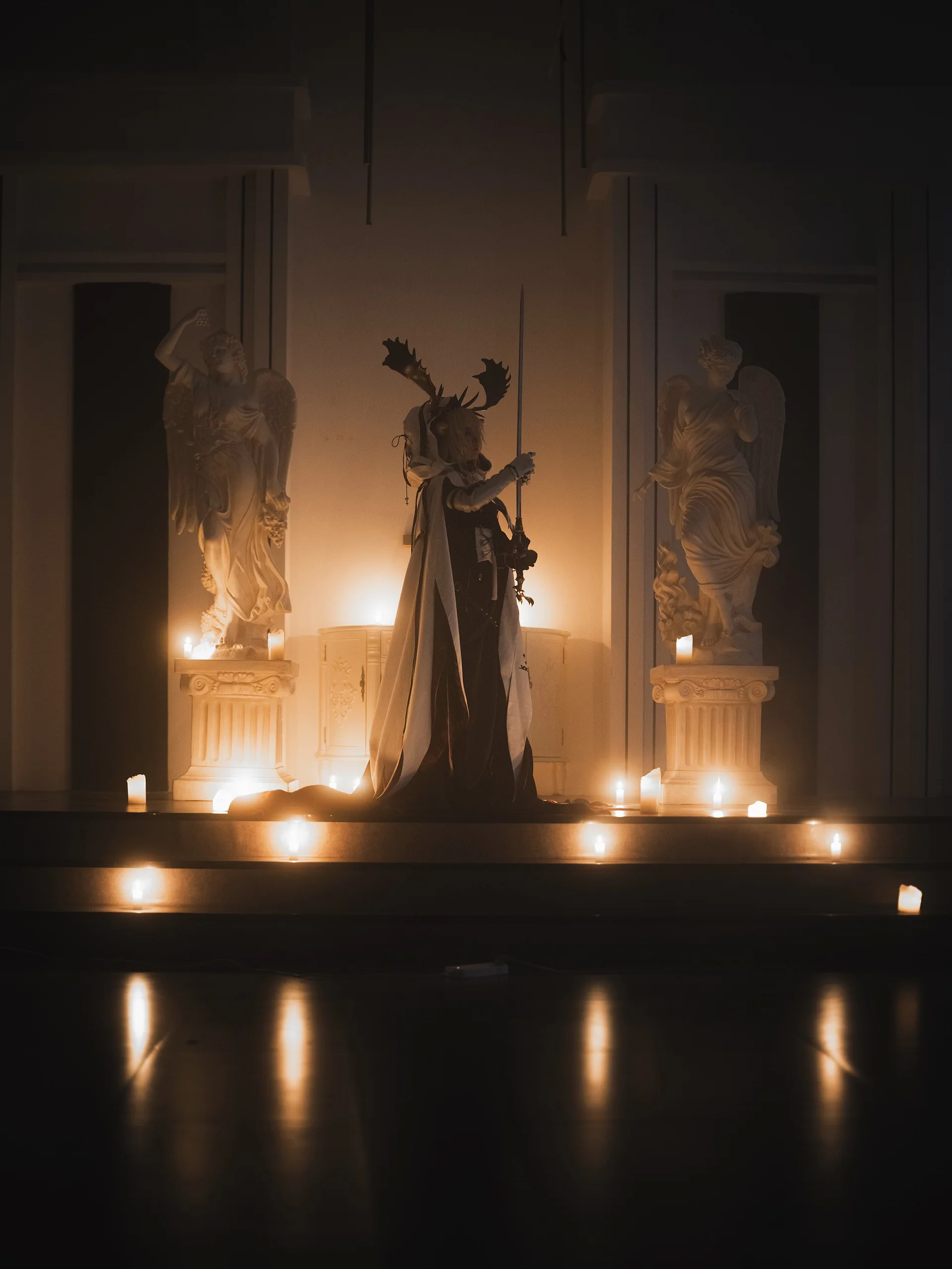 [Viviana cosplay] Song of Rituals: A Quiet Moment Between Candlelight and Statues - Image 2