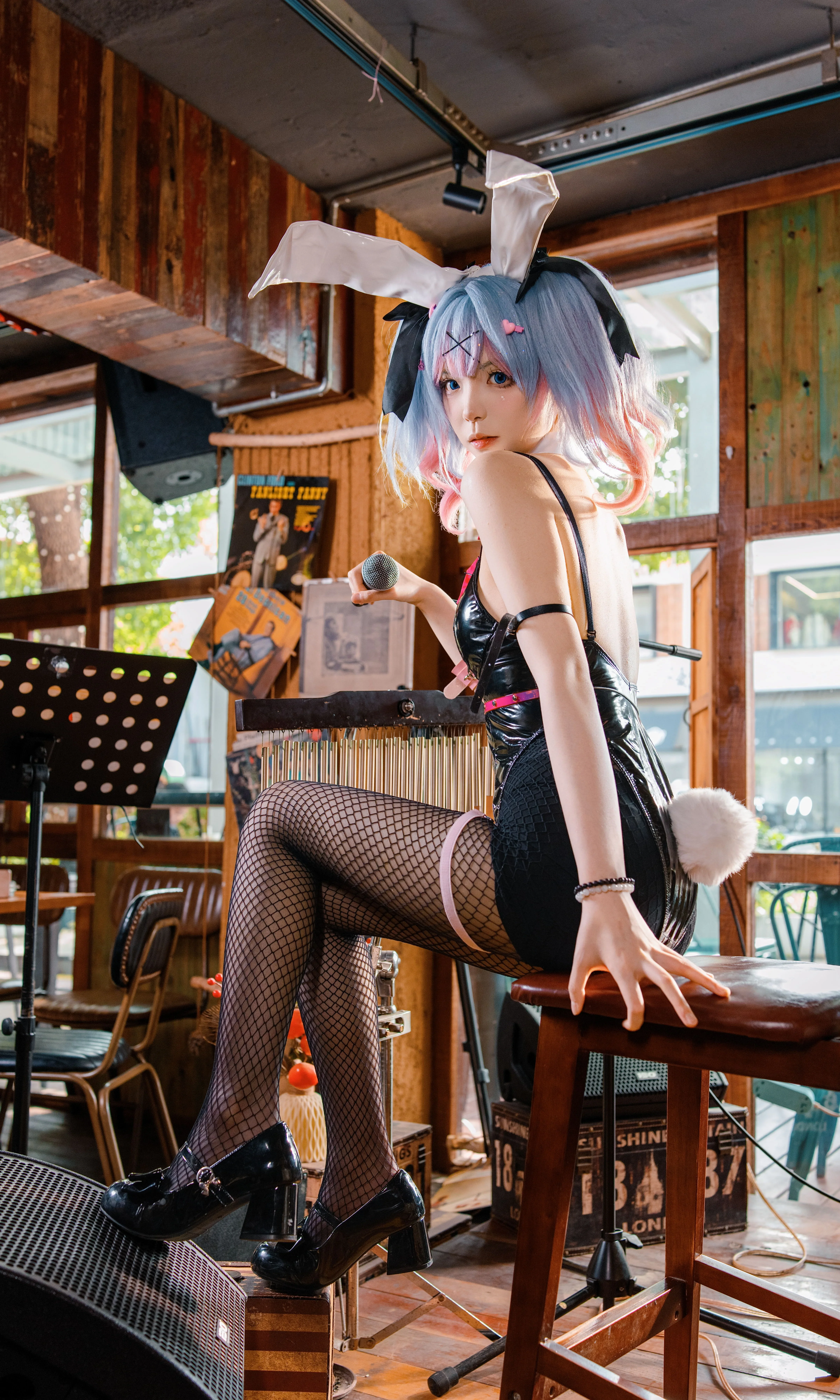 【初音未来cos】兔子洞里的摇滚兔女郎 - 第 3 张