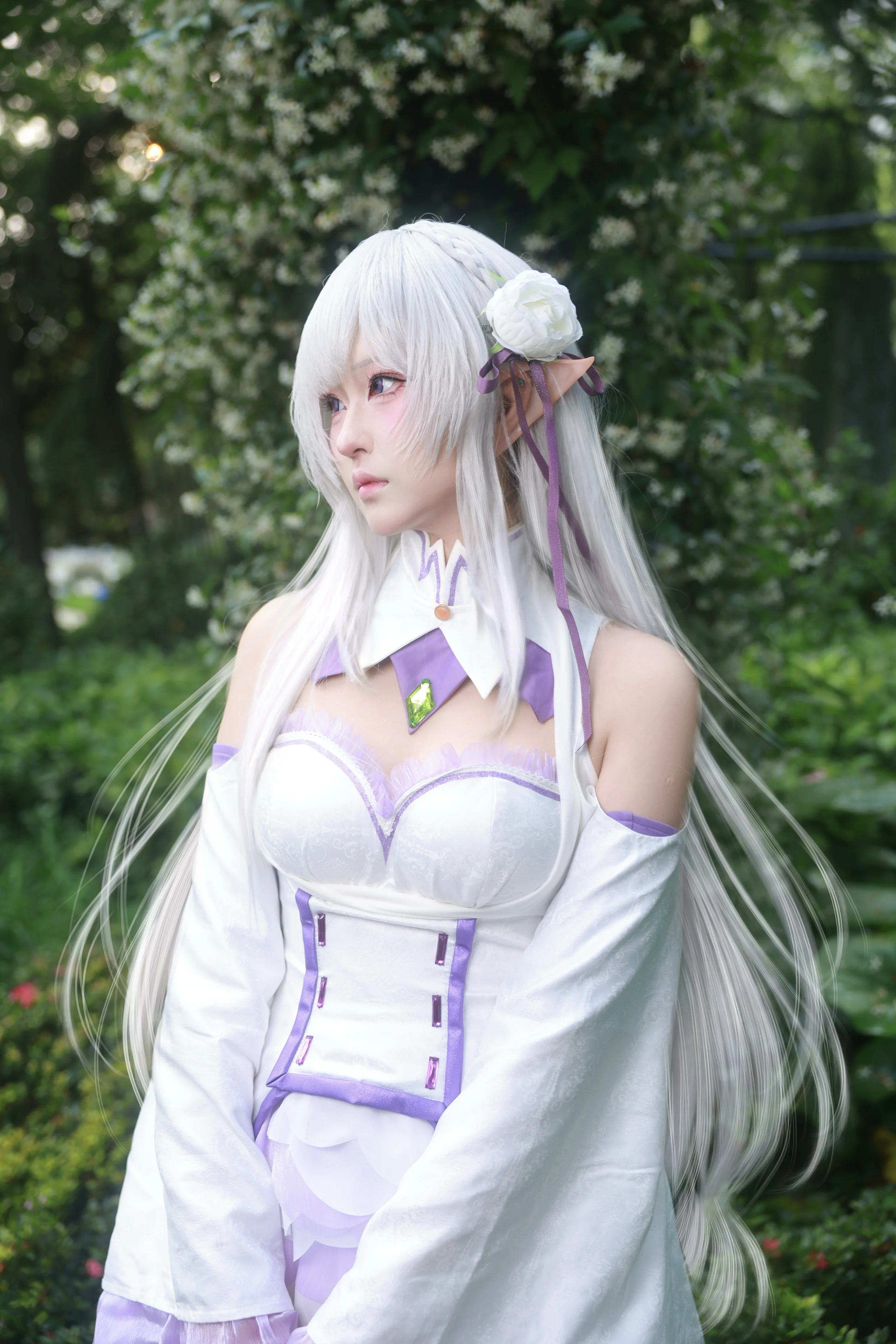 【爱蜜莉雅cos】从零开始的异世界生活，银发少女的森林漫步 - 第 1 张