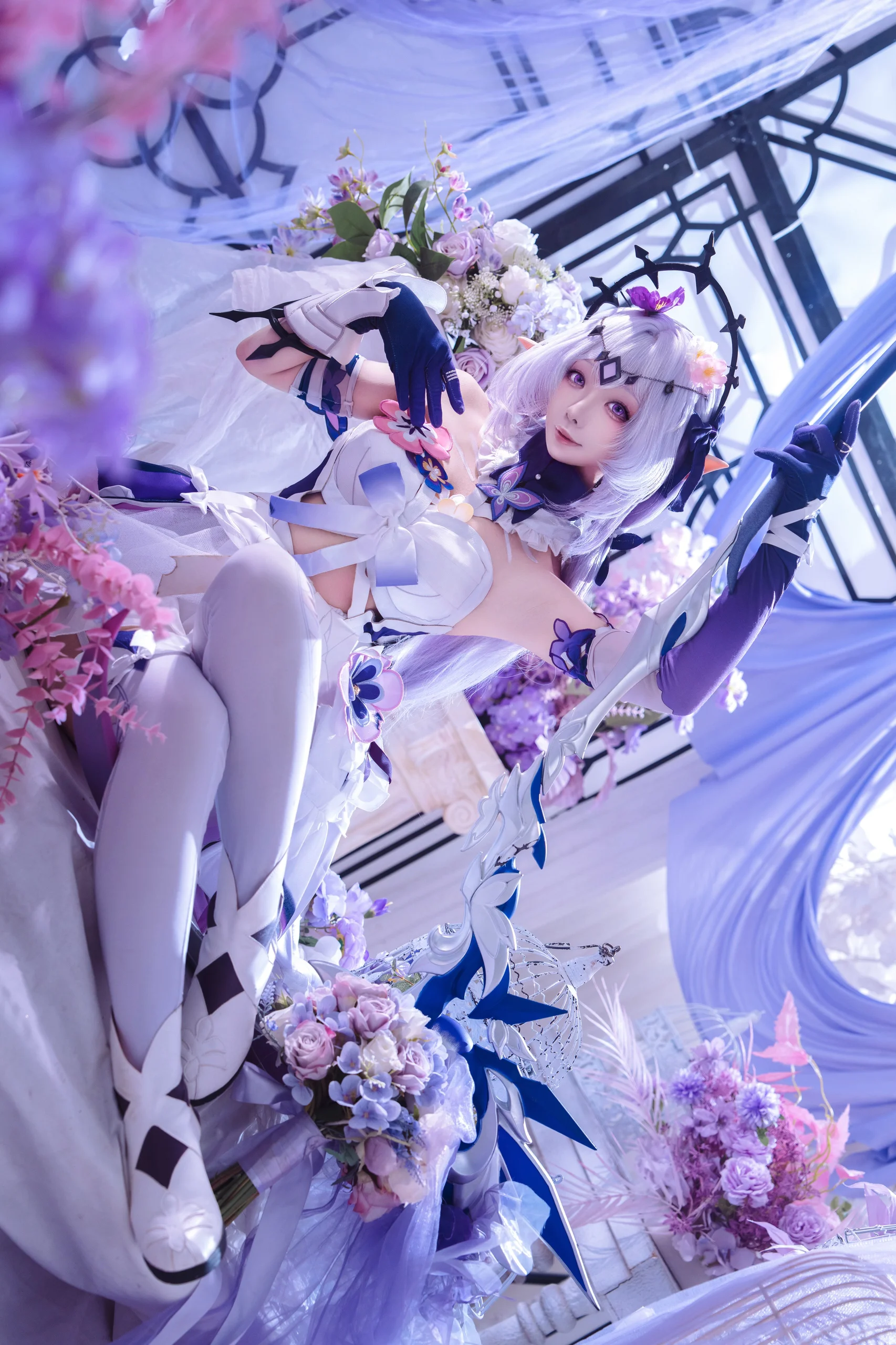 梦幻紫白色的崩坏星穹铁道写真 - 推荐阅读封面