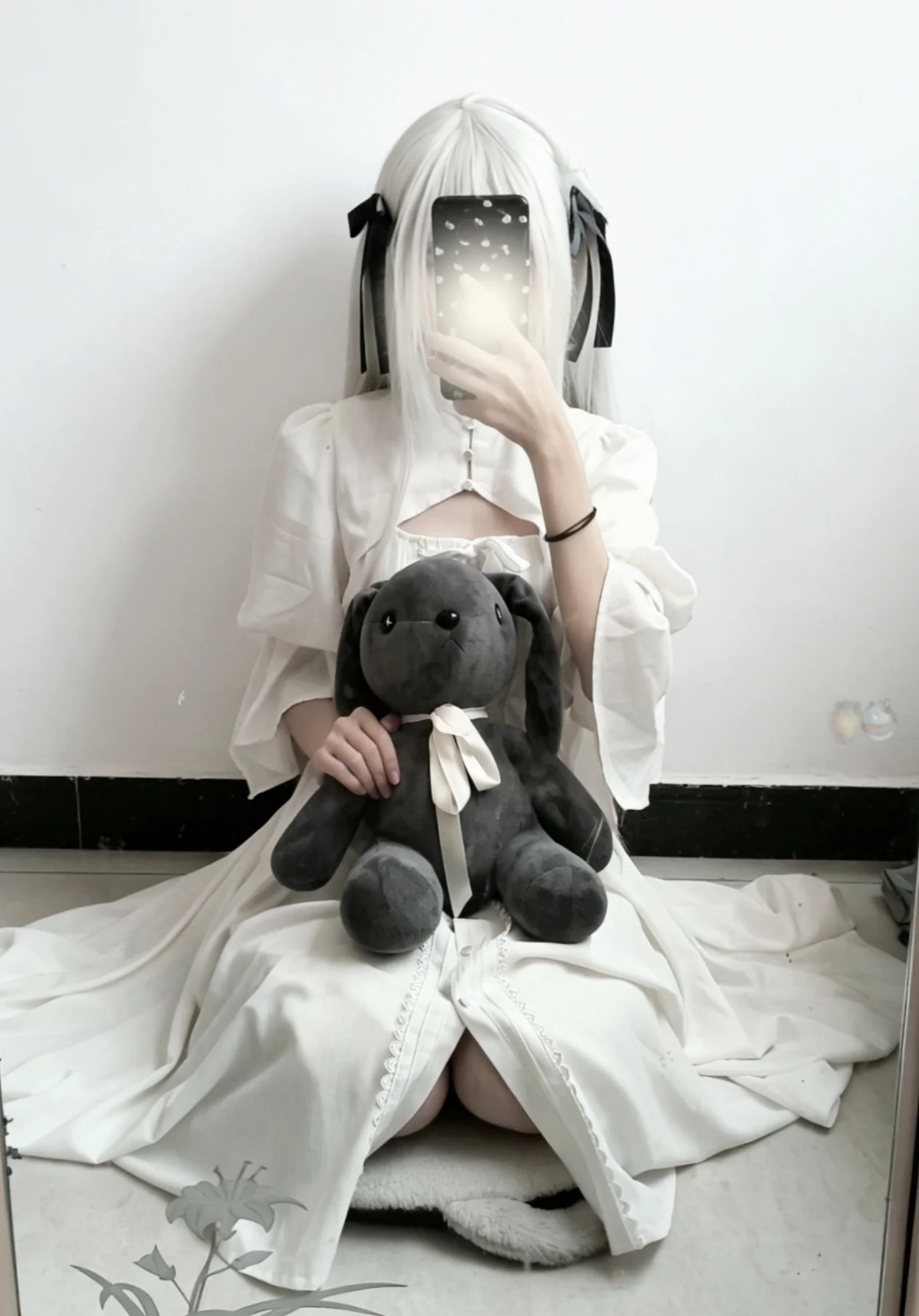 【春日野穹cos】穿过这片纯净的白，触碰悠远的苍穹 - 第2张