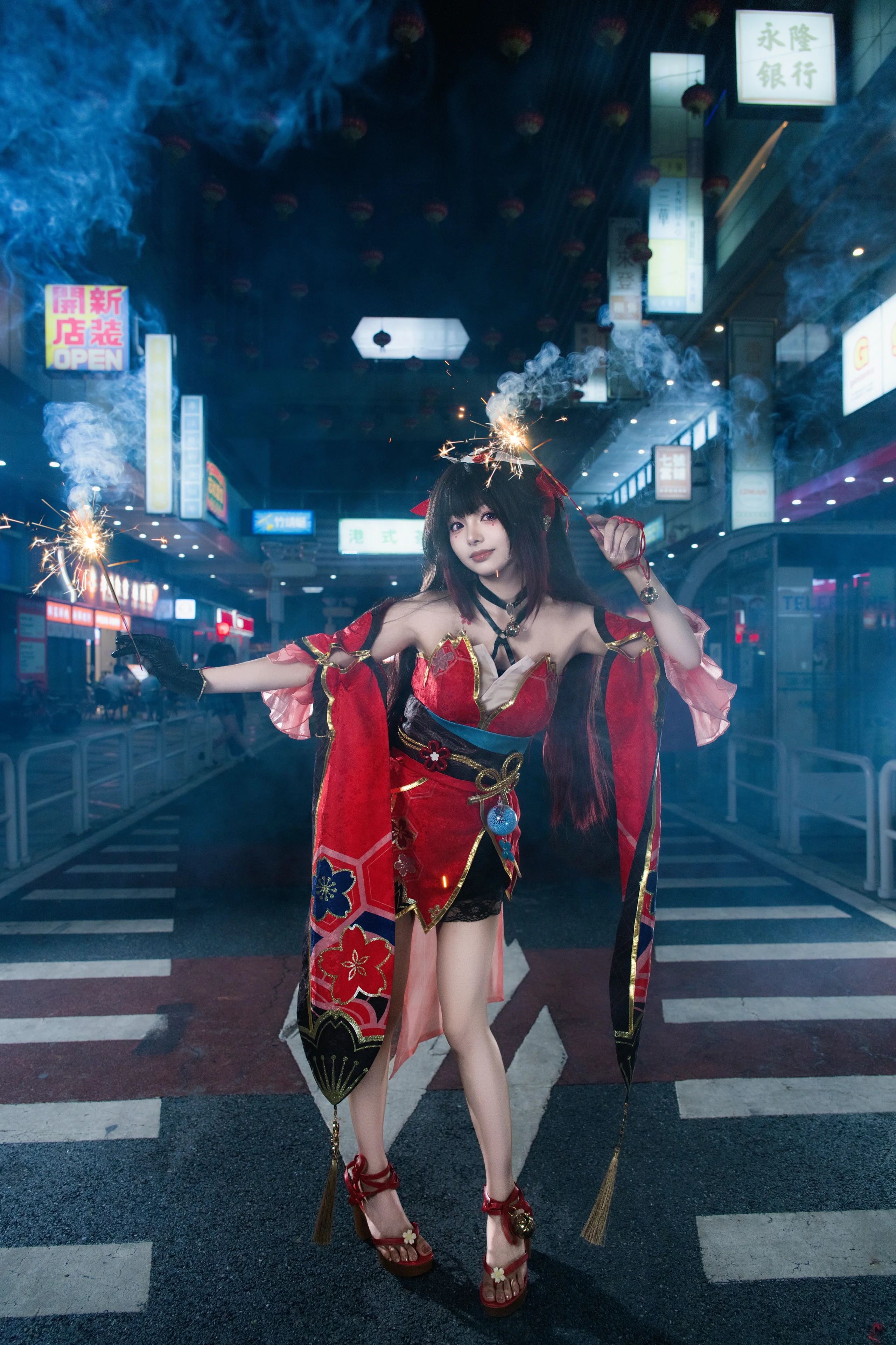 [Sparkle cosplay] Honkai: Star Rail — A Night of Fireworks in Neon Alleys