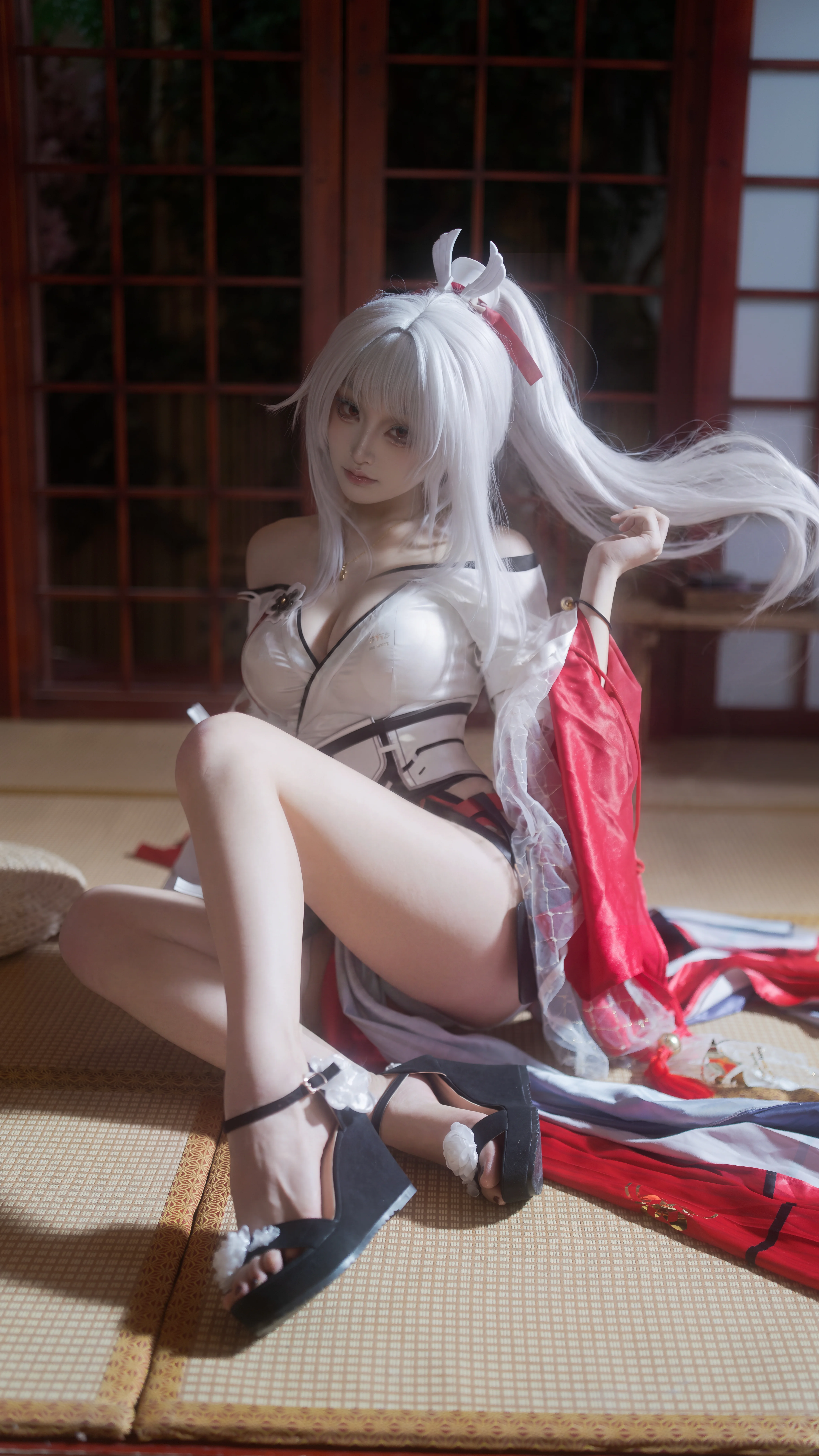 [Hiyuki cosplay] The Cold and Glamorous Blade in Wuthering Waves and the Japanese-Style Courtyard - Image 8