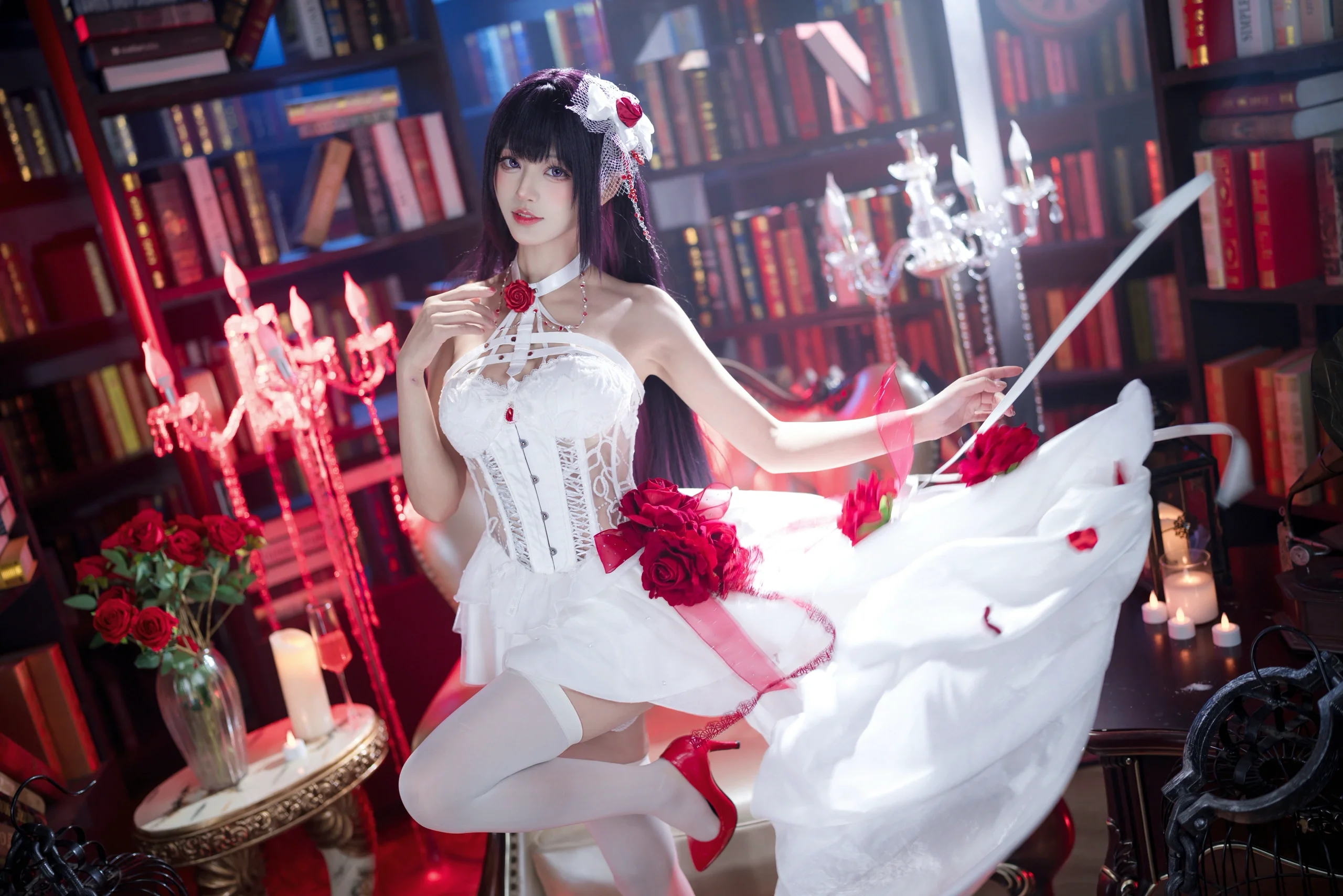 【米哈拉cos】Nikke 胜利女神 红白玫瑰的经典造型 - 第 3 张
