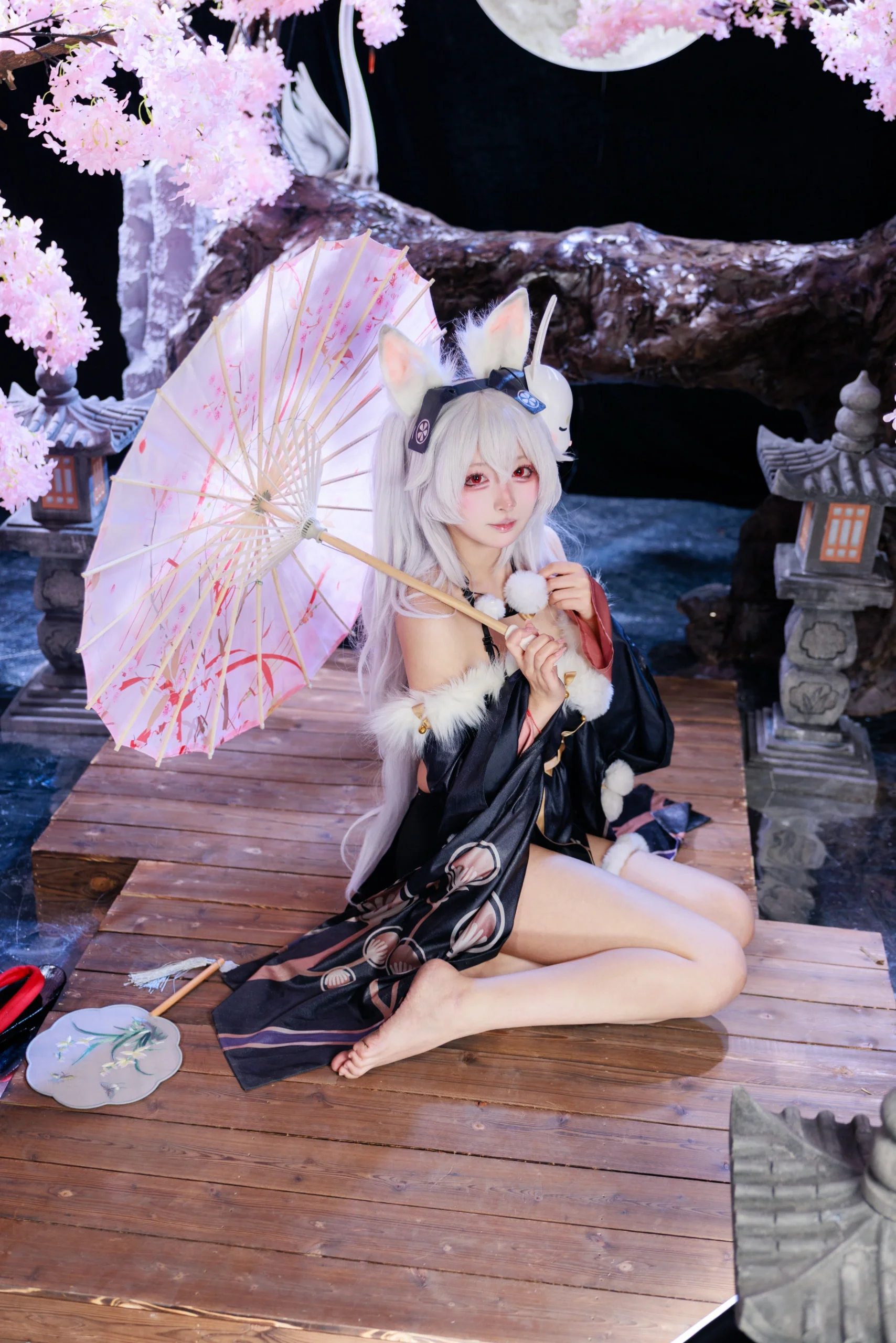 [Laffey Cosplay] Azur Lane: Bunny City Lord's Lazy Japanese-Style Moment