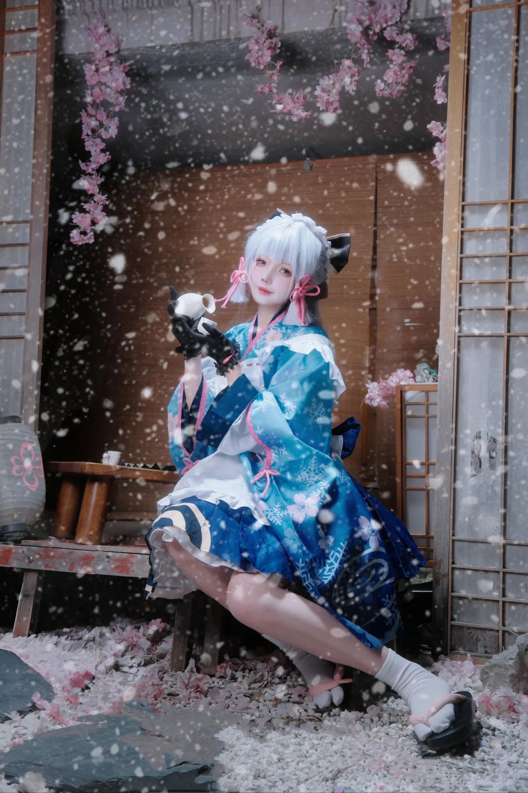 【神里绫华cos】原神中的雪中樱花，造雪机翻车实录 - 第 3 张