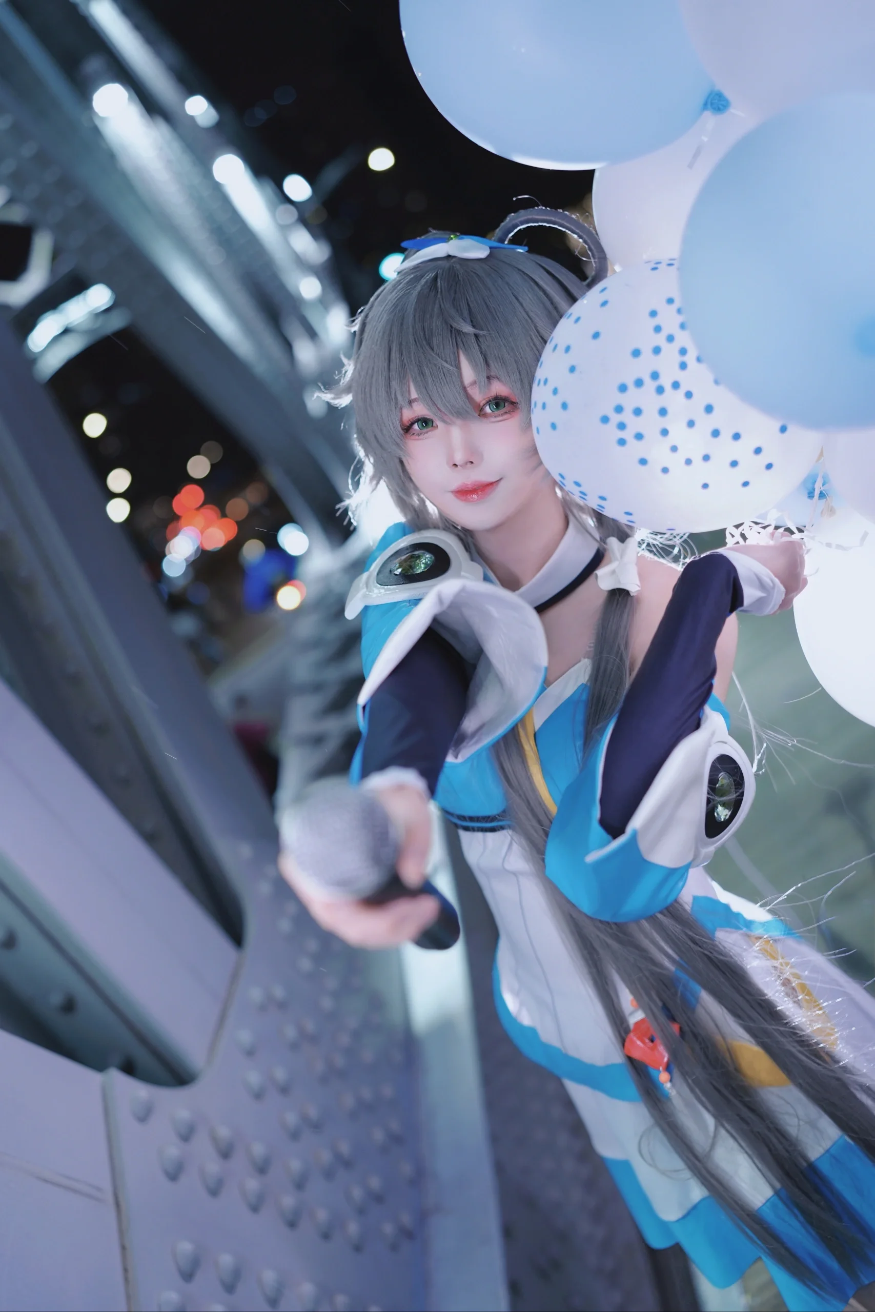 【洛天依cos】V家虚拟歌姬的蓝调光影 - 第 5 张