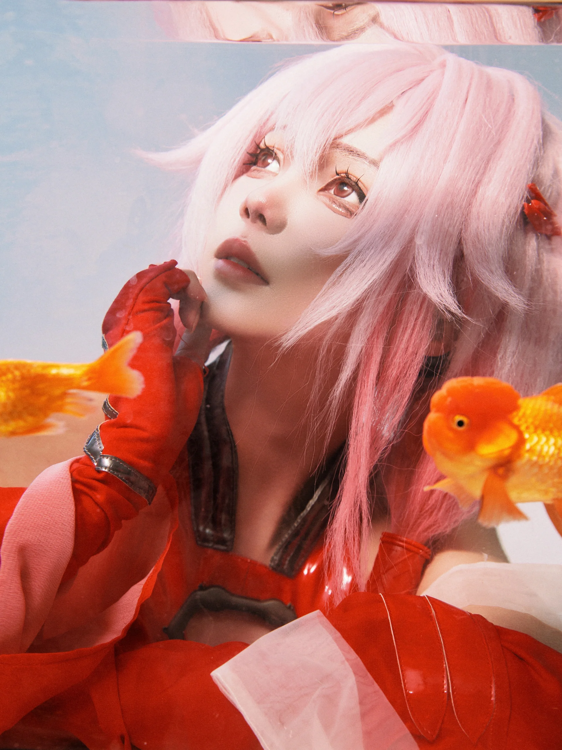 [Yuzuriha Inori cosplay] The Apocalypse and Life of Guilty Crown: Freezing Textured Moments in a Magazine Style - Image 6