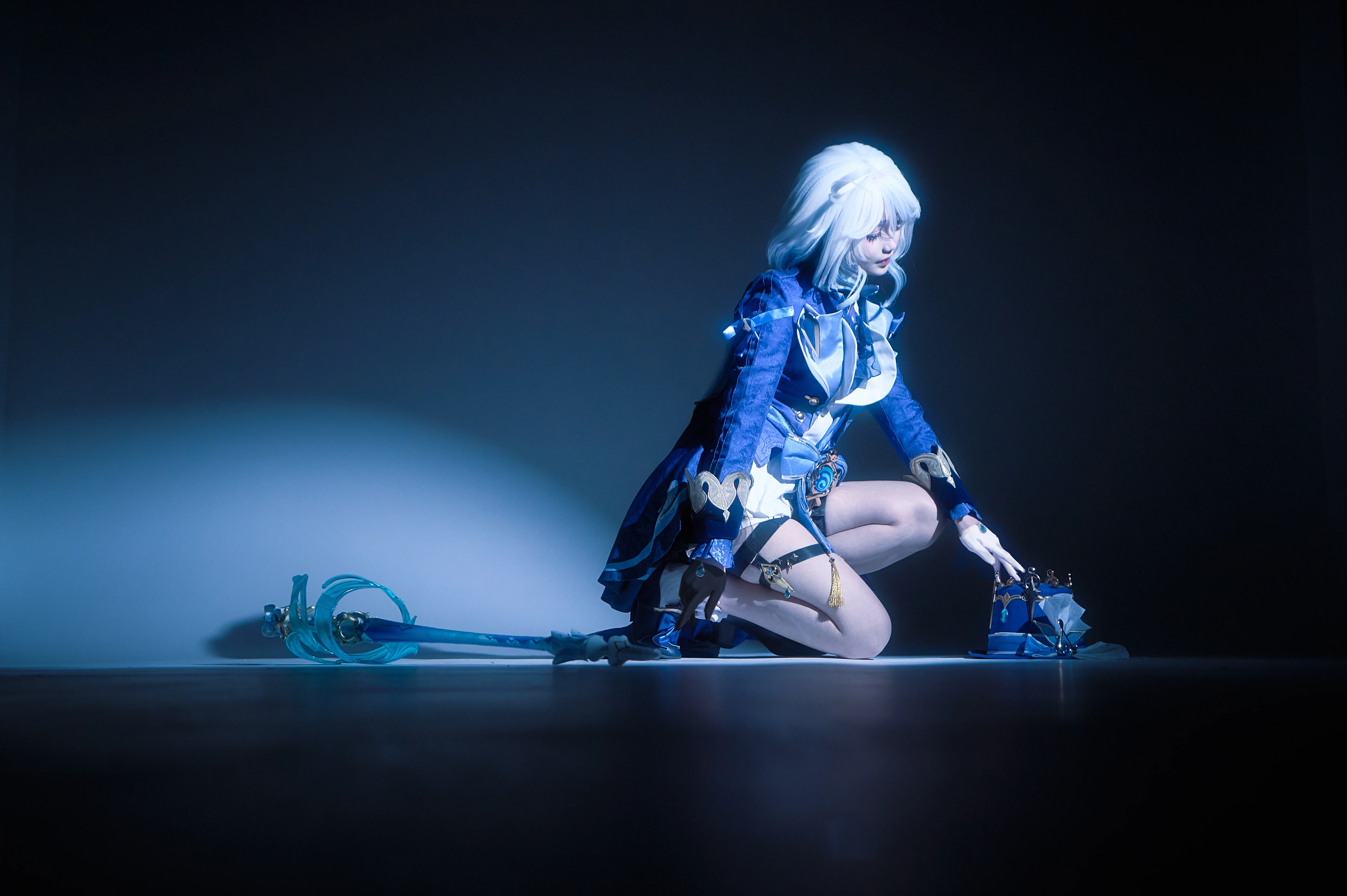 【芙宁娜cos】在光影中沉淀，用情感去共鸣 - 第 11 张