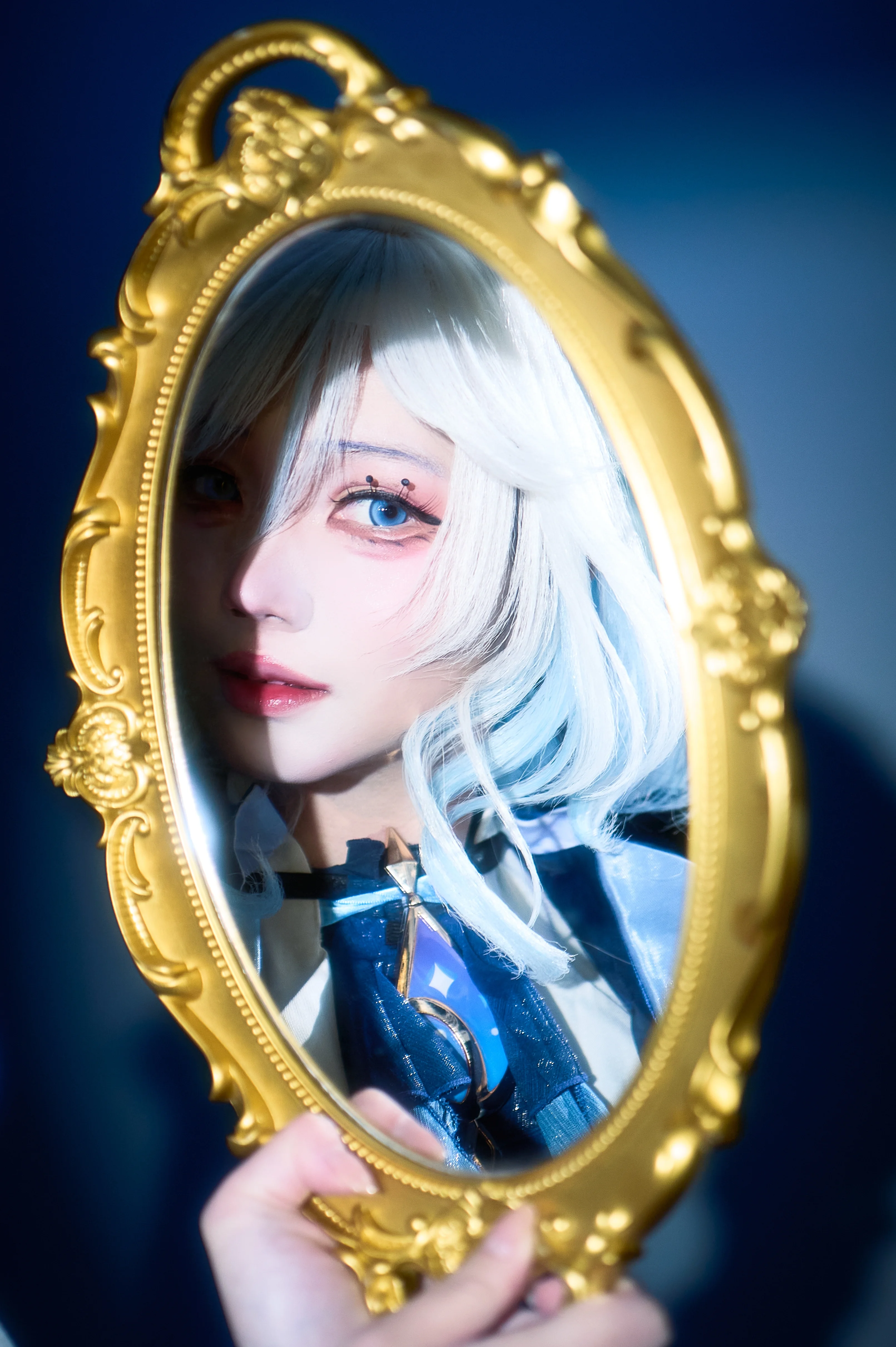 【芙宁娜cos】在光影中沉淀，用情感去共鸣 - 第 8 张
