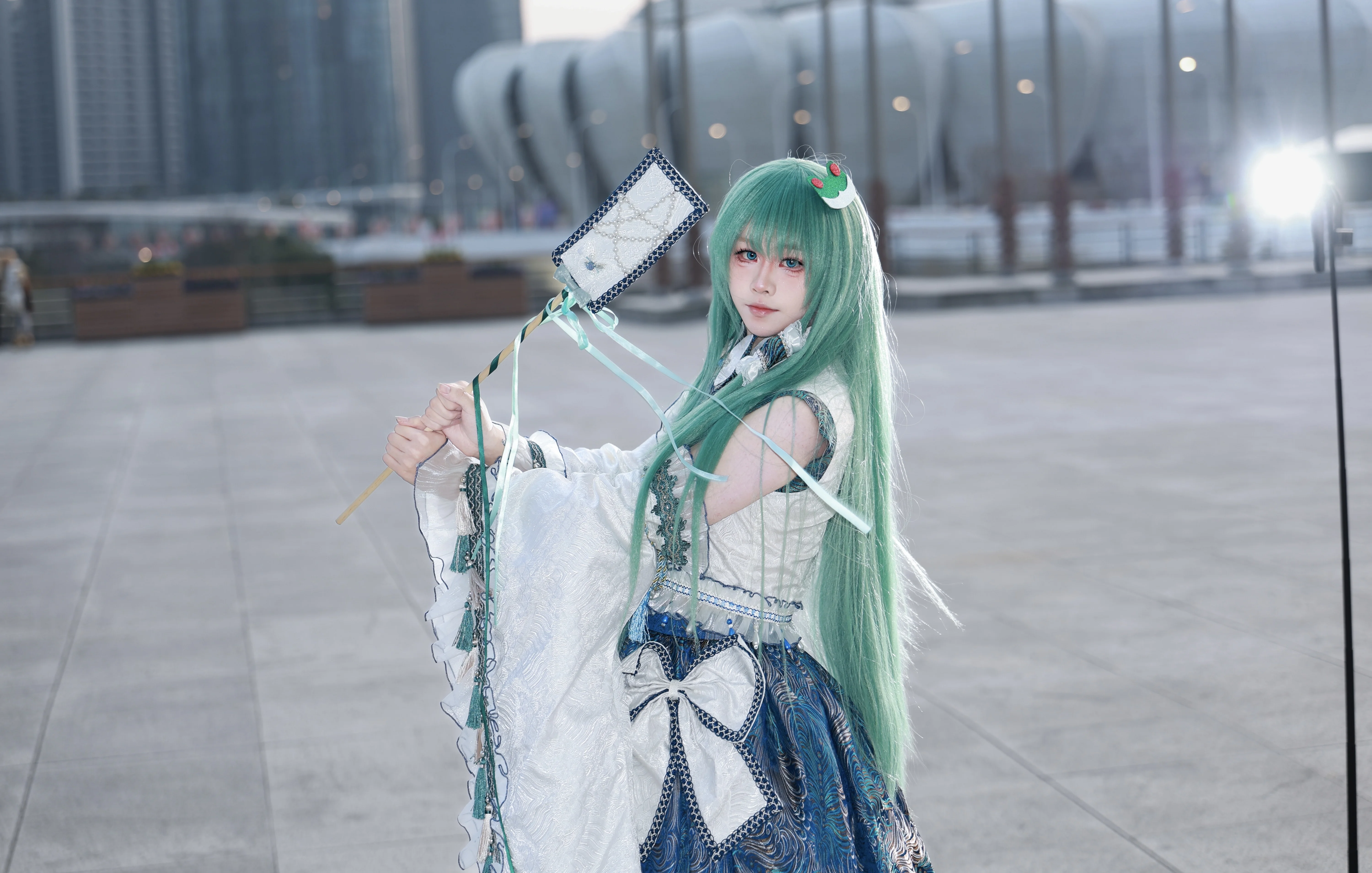 【東風谷早苗cos】戶外實拍，捕捉東方project風祝的靈動瞬間 - 第 2 張