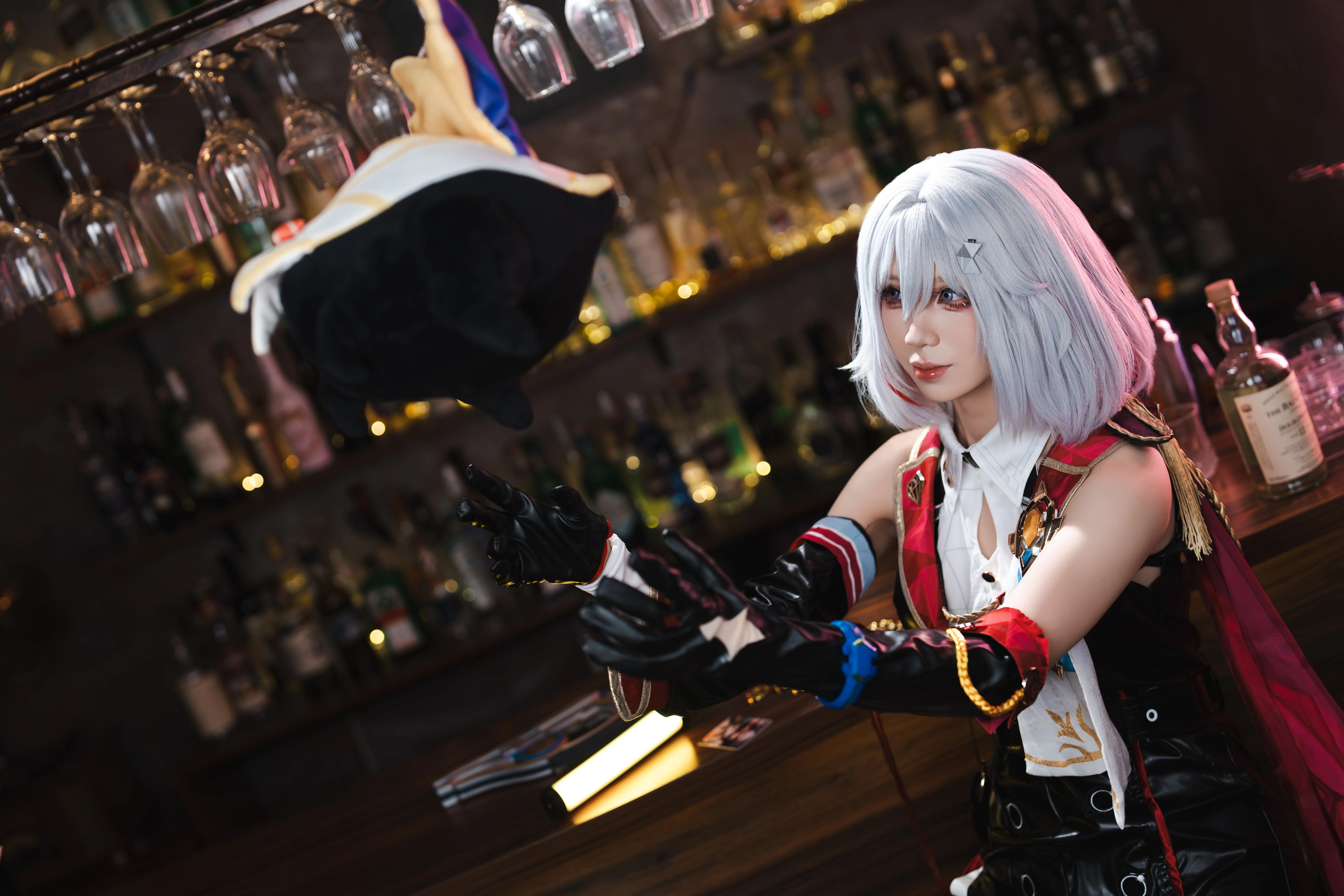 【托帕cos】崩坏星穹铁道的星核猎手，今晚这杯我请 - 第 5 张