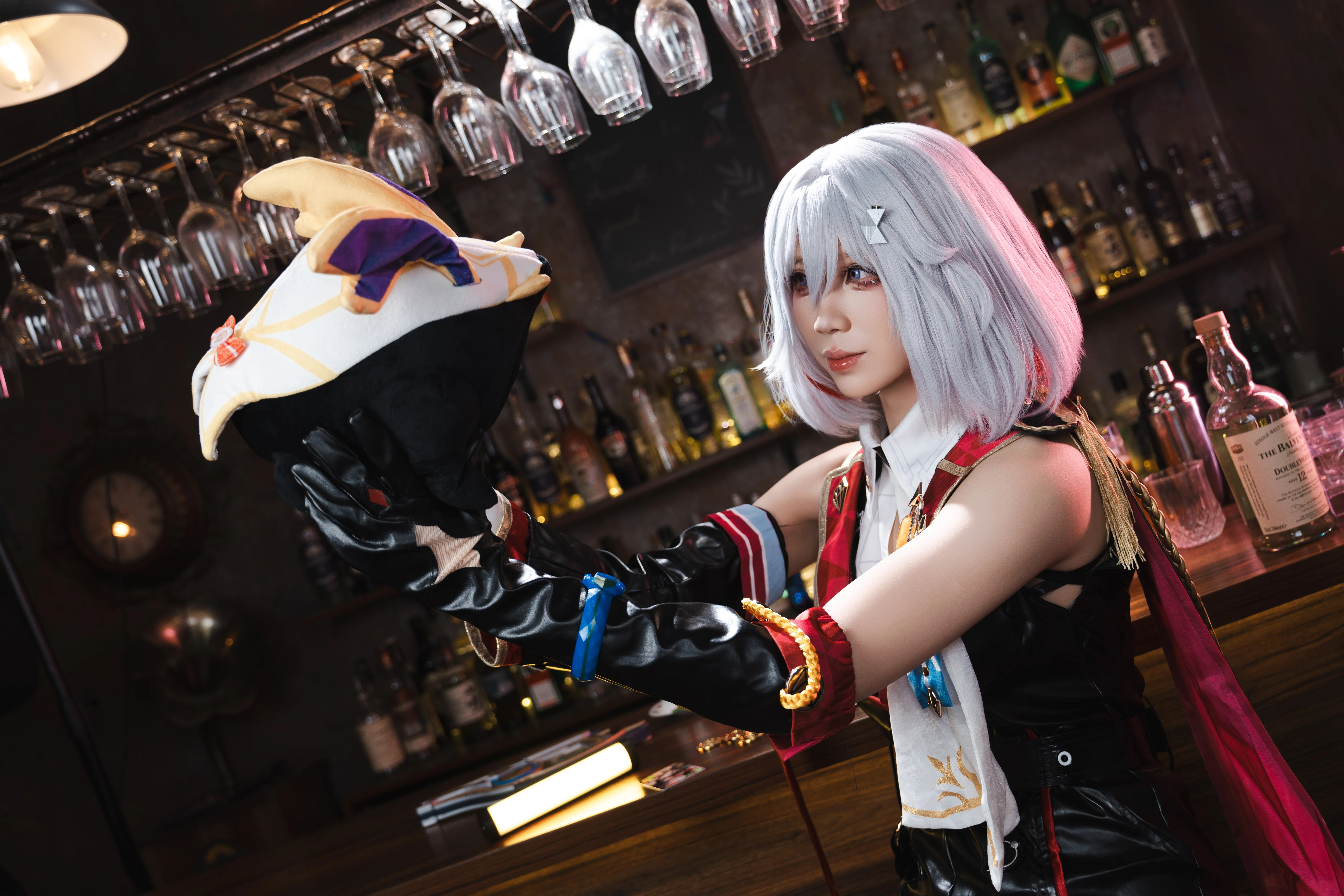 【托帕cos】崩坏星穹铁道的星核猎手，今晚这杯我请 - 第 6 张