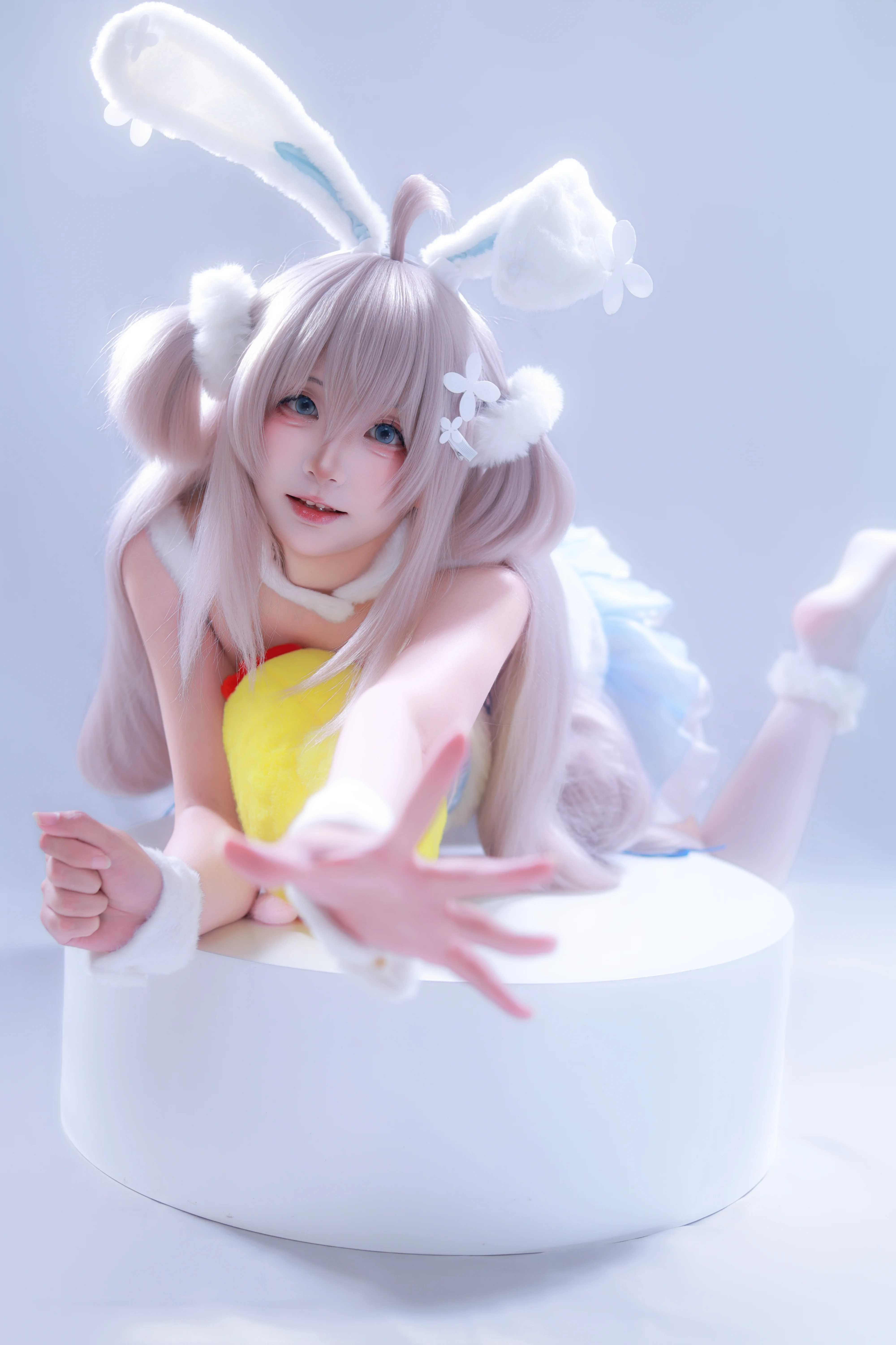 【海風うさちゃんコスプレ】ブルーアーカイブの夏色海風、ぴょこぴょこ动くうさ耳 - 1 枚目