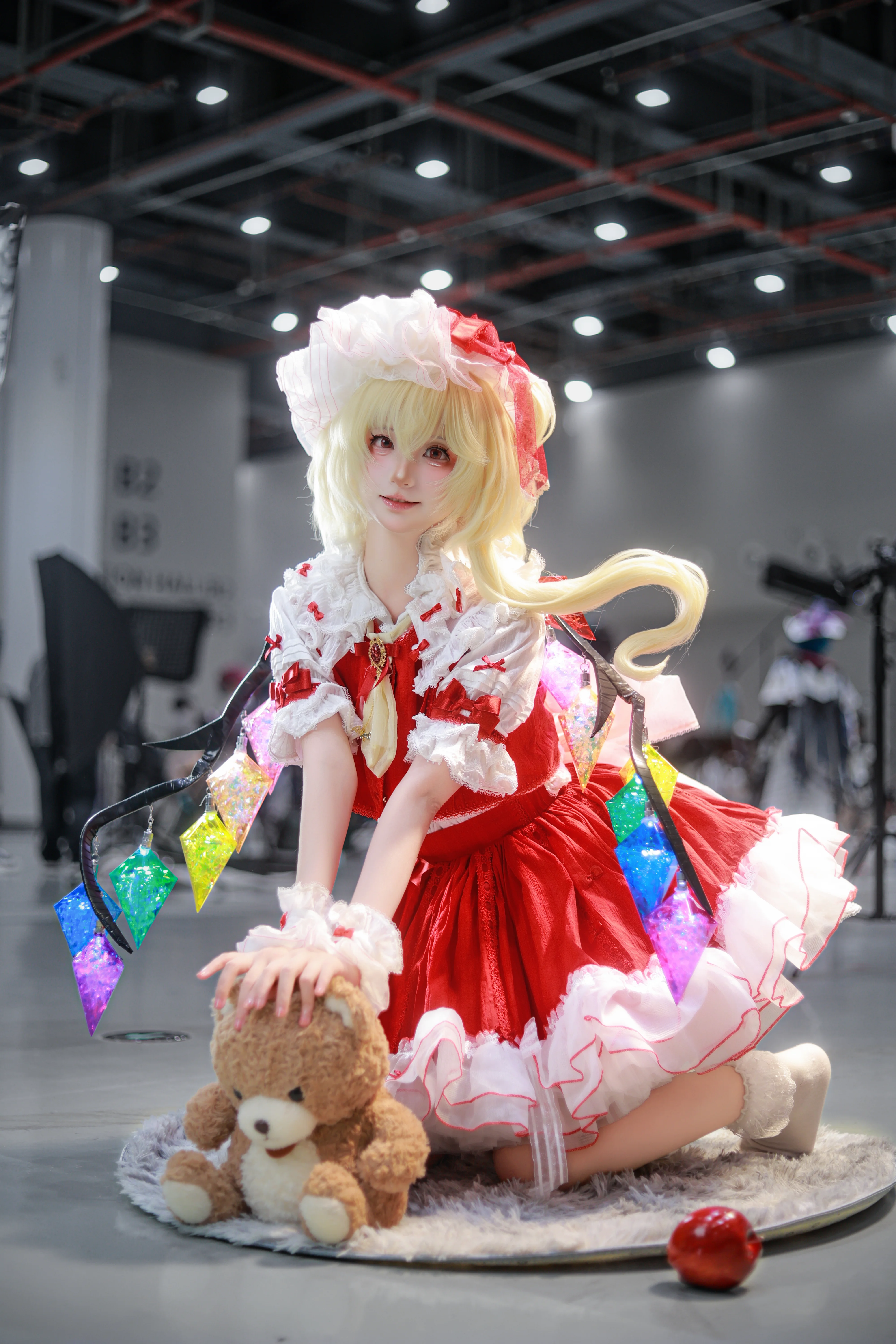 【芙蘭朵露cos】東方Project裡的紅魔館小惡魔，今天來陪大家玩啦 - 第 1 張