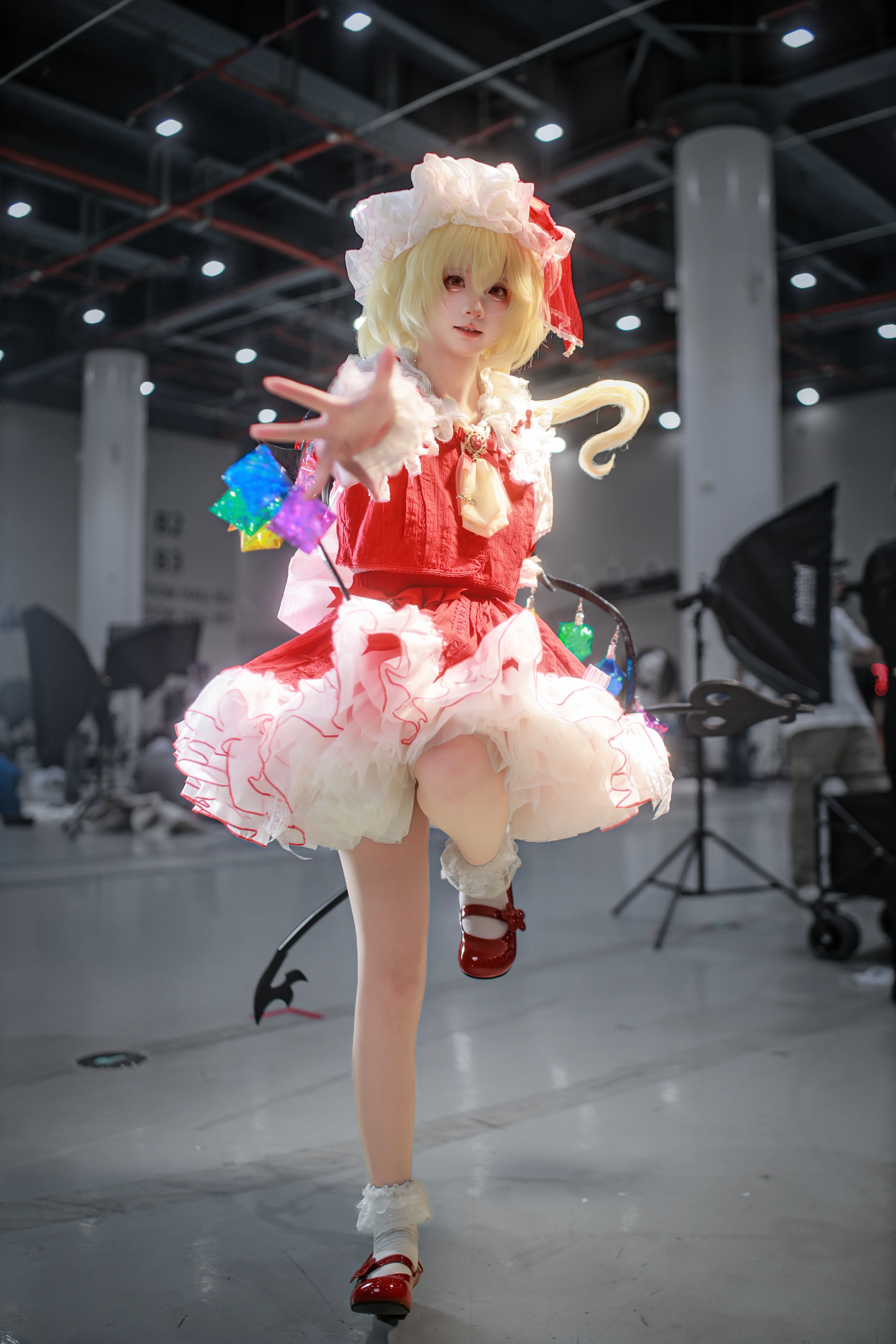 【芙蘭朵露cos】東方Project裡的紅魔館小惡魔，今天來陪大家玩啦