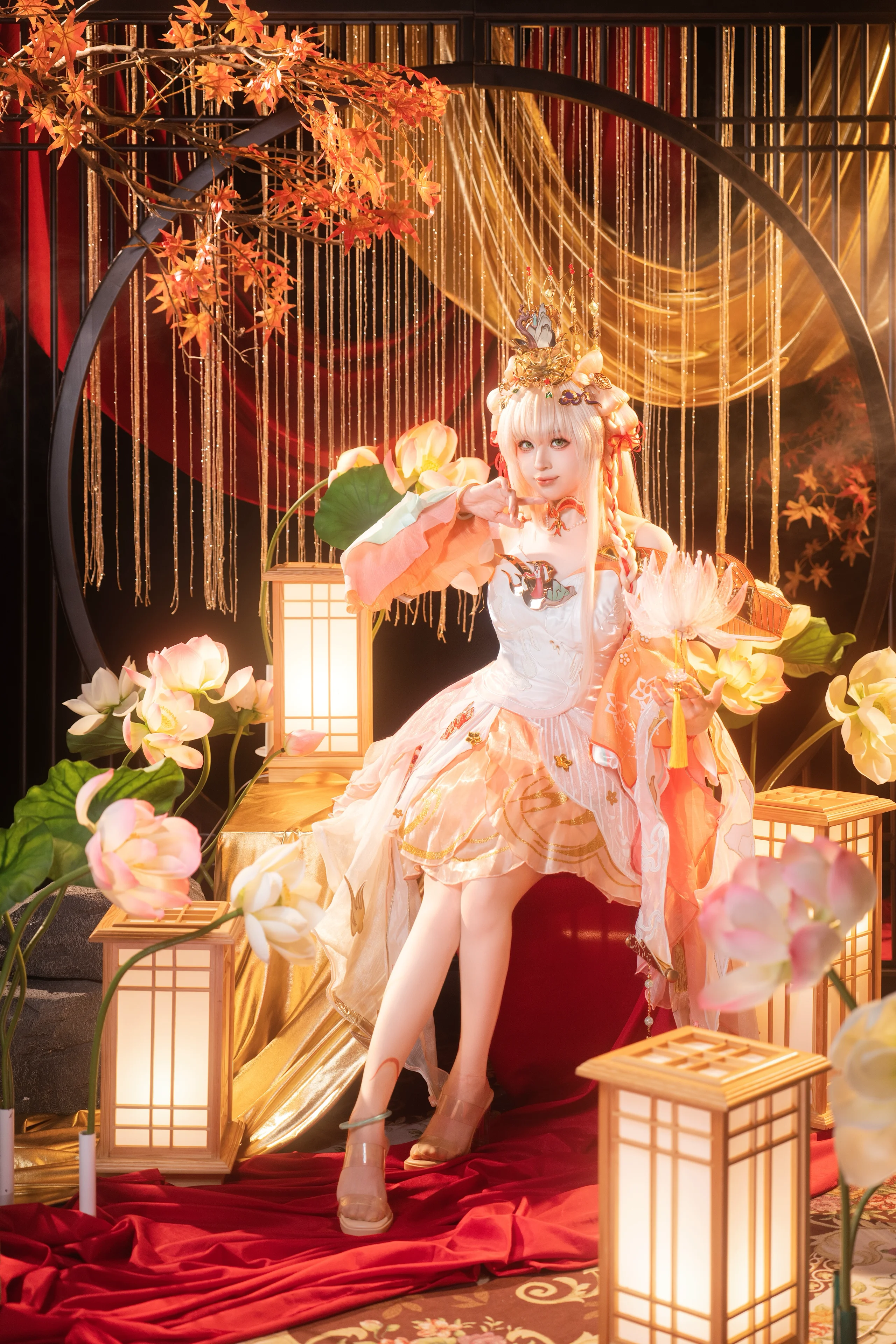 【西施コスプレ】月は移り花影動く、蓮池のほとりでの優しい邂逅 - 1 枚目
