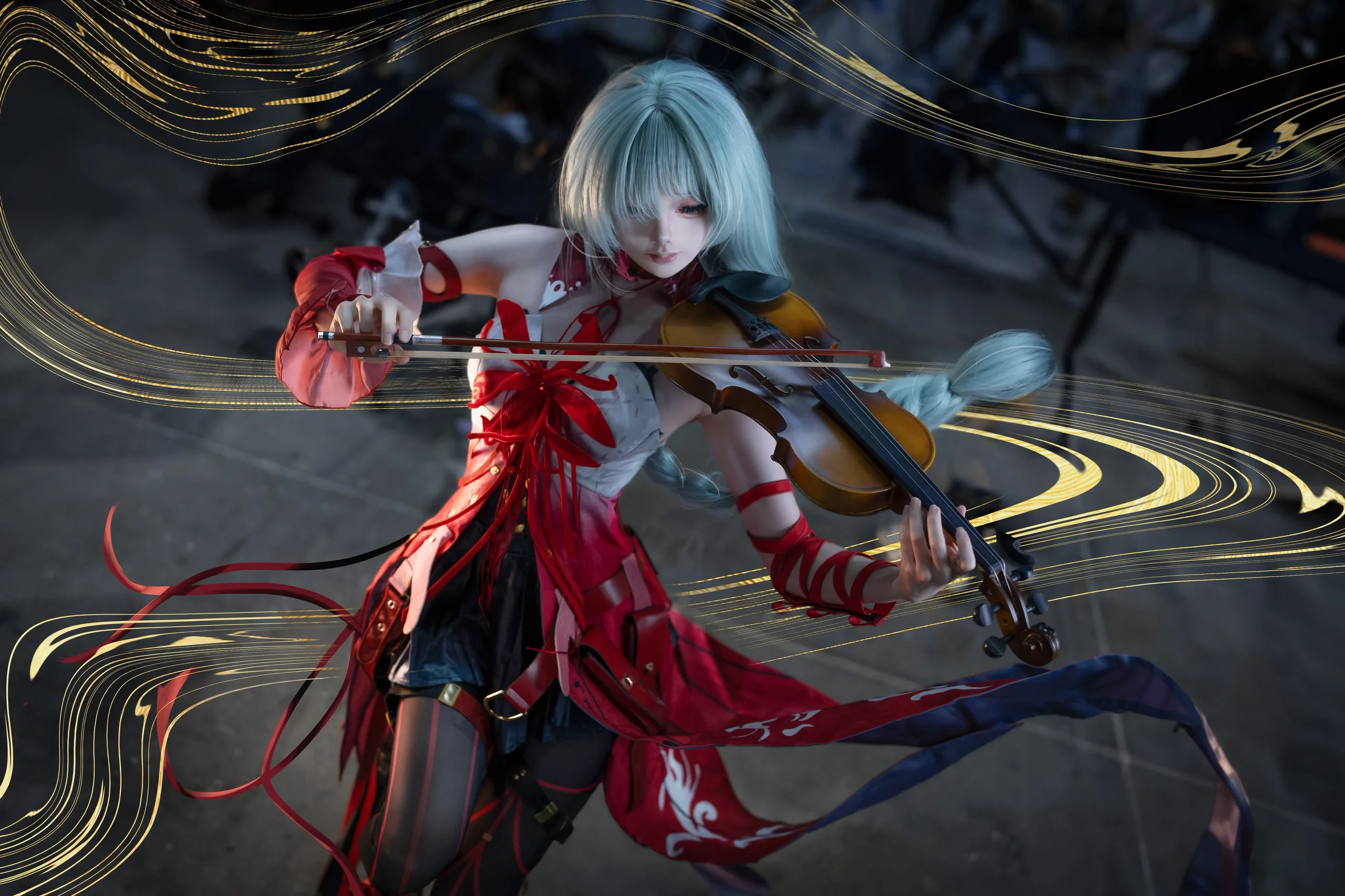 【フローヴァ コスプレ】鳴潮に佇む憂鬱なヴァイオリニスト、音符で紡ぐ物語