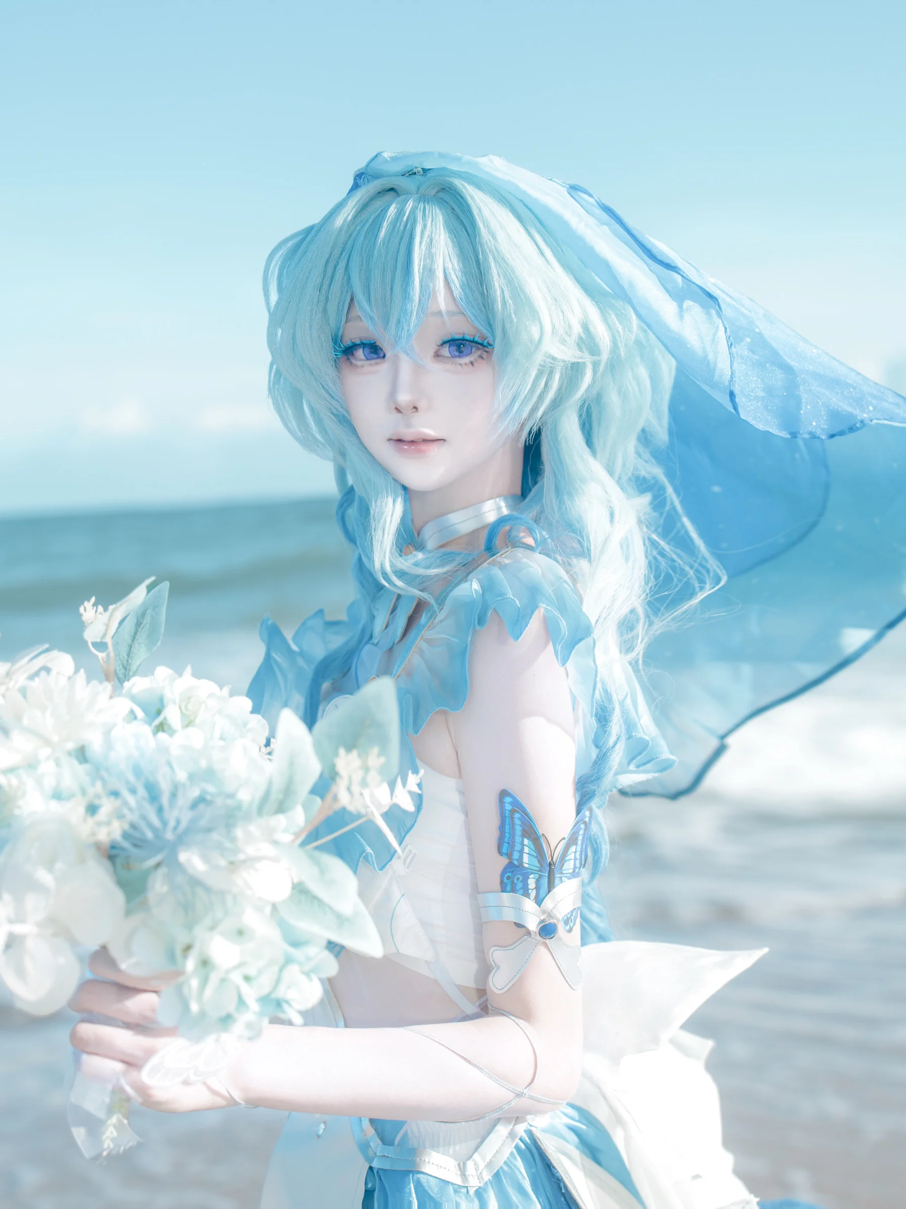 【守岸人cos】踏浪鸣潮，海风轻拂蓝色梦境 - 第 1 张
