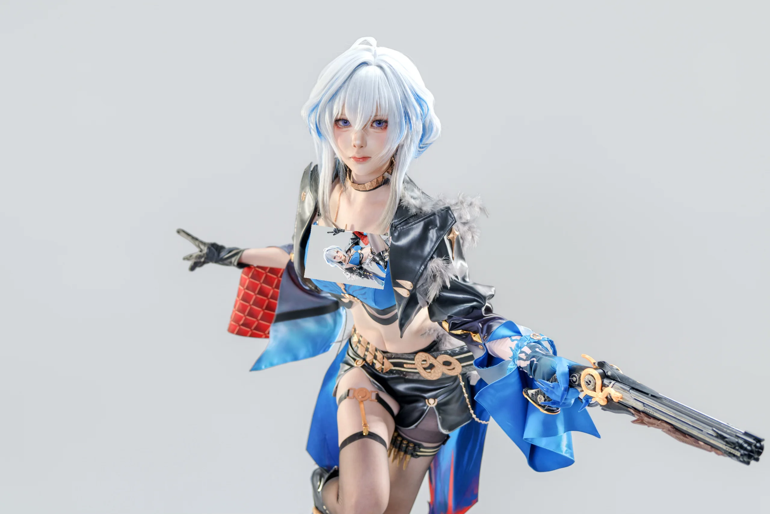 【嘉贝莉娜cos】鸣潮里的黑蓝酷飒猎手 - 第 3 张