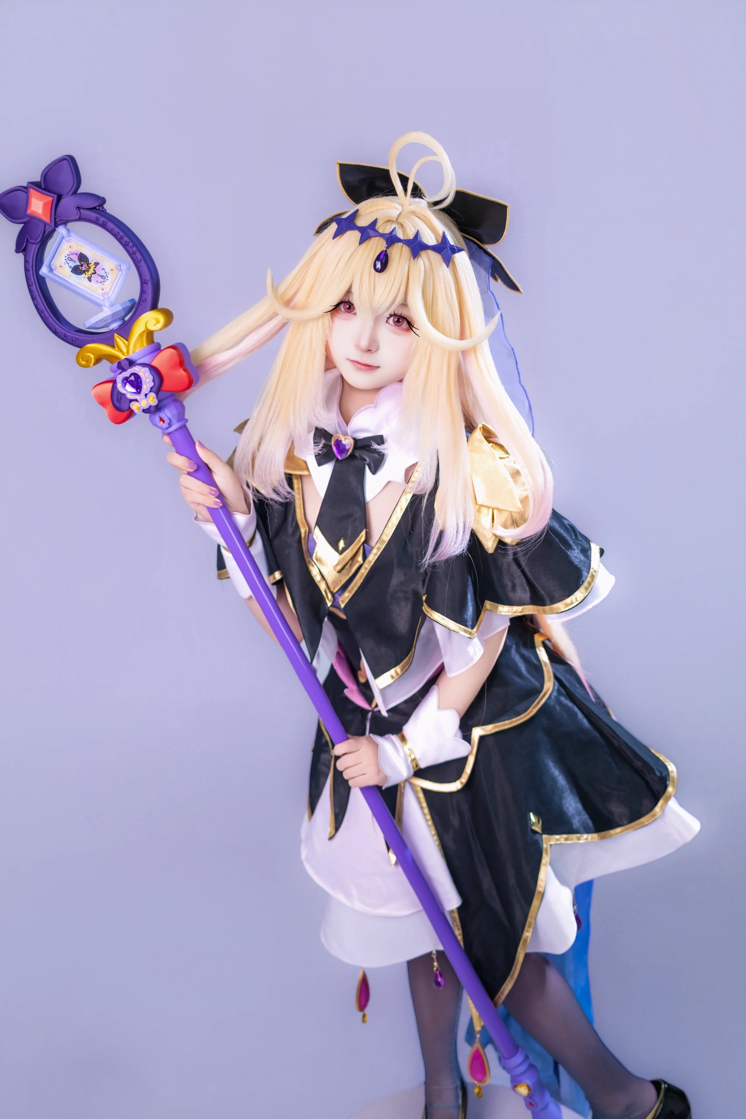 【森亚露露卡cos】名侦探光之美少女的白棚姿势记录