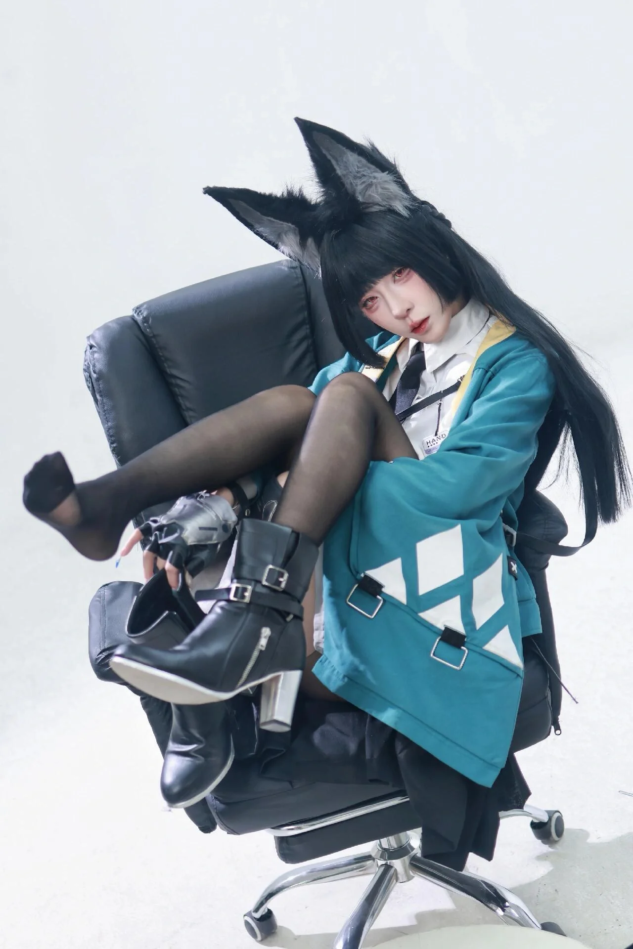 【雅cos】绝区零星见雅的冷酷剑客造型 - 第 1 张