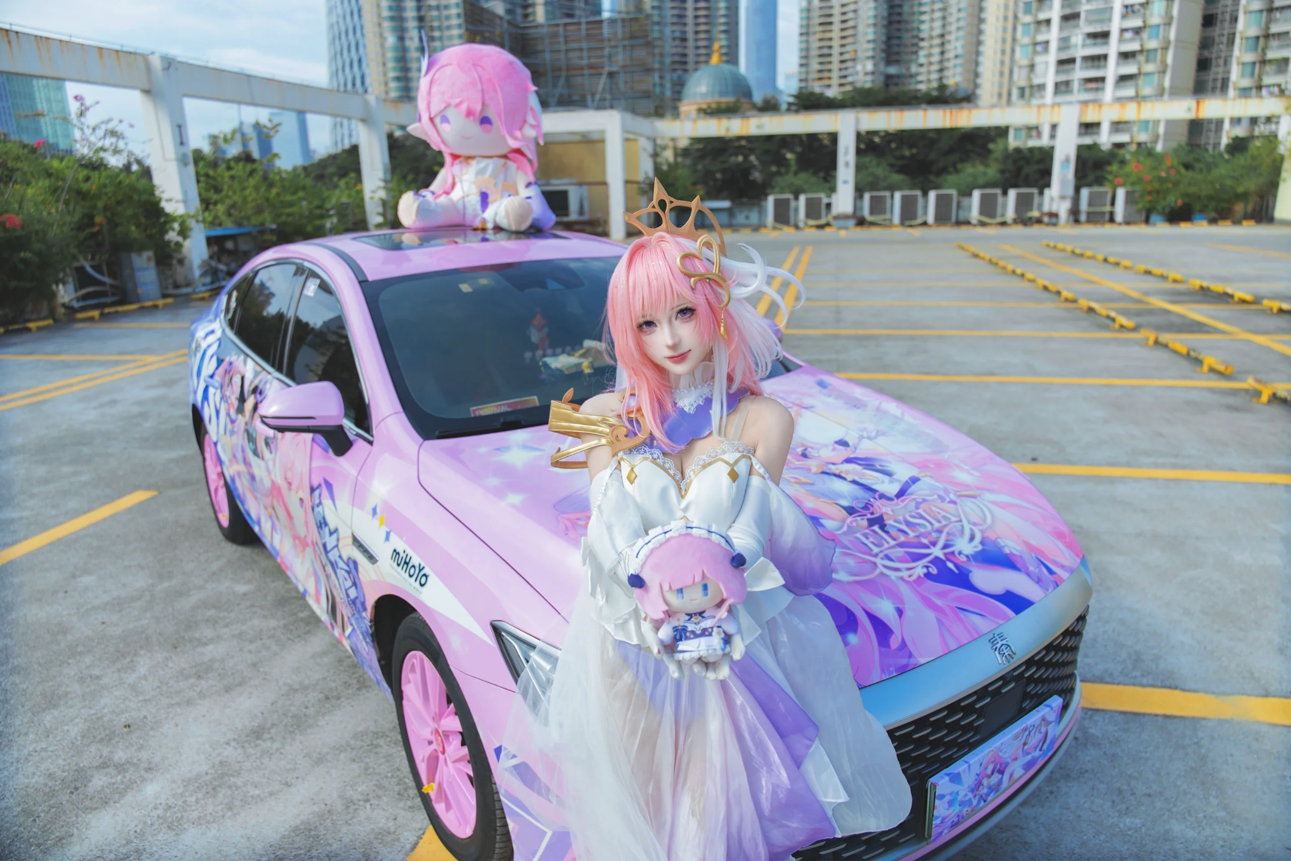 【愛莉希雅cos】崩壞3的專屬痛車外景記錄 - 第 2 張