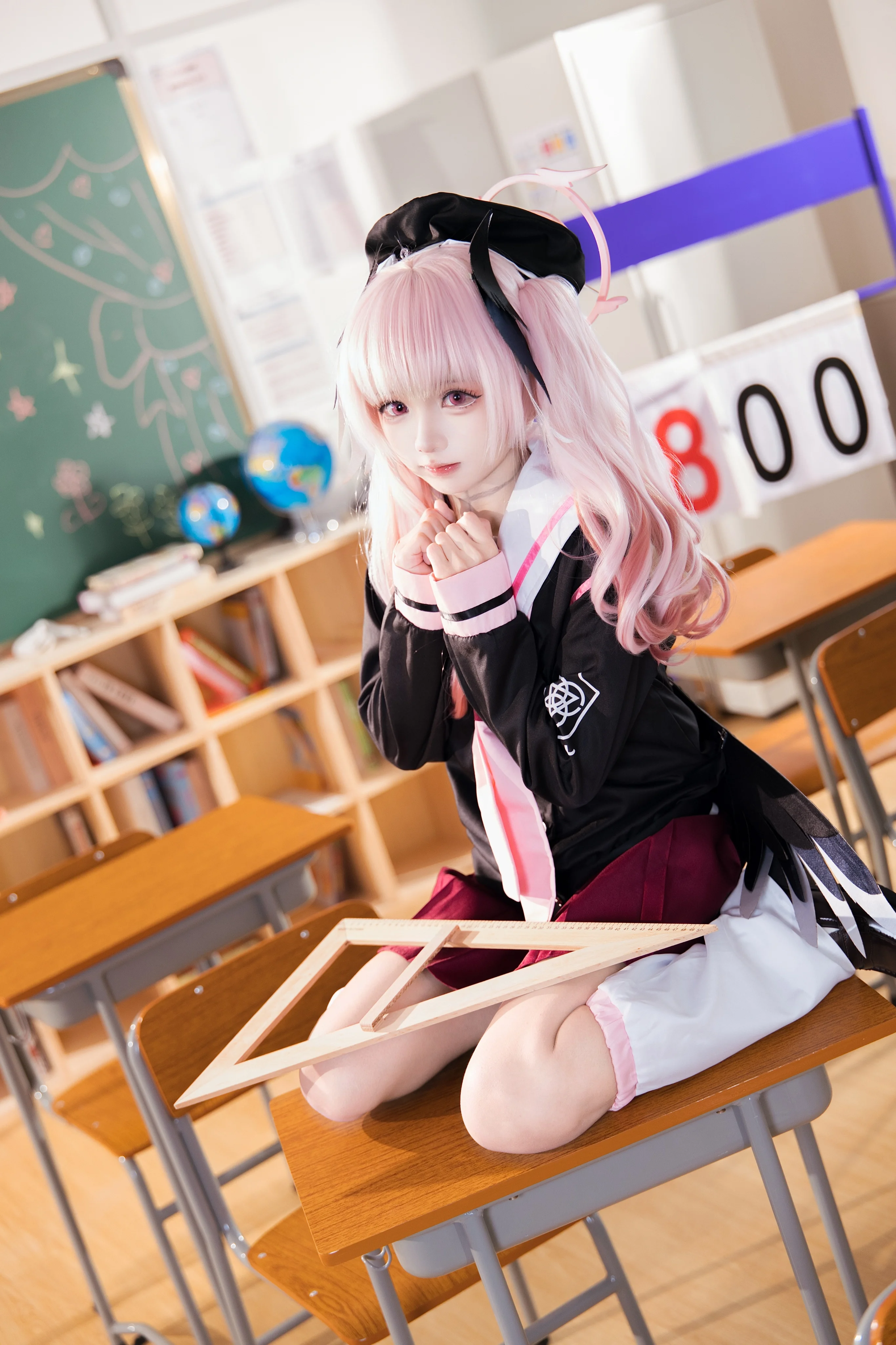 [Shimoe Koharu cosplay] Blue Archive: The Daily Life of the Justice Committee Member in the Classroom - Image 3