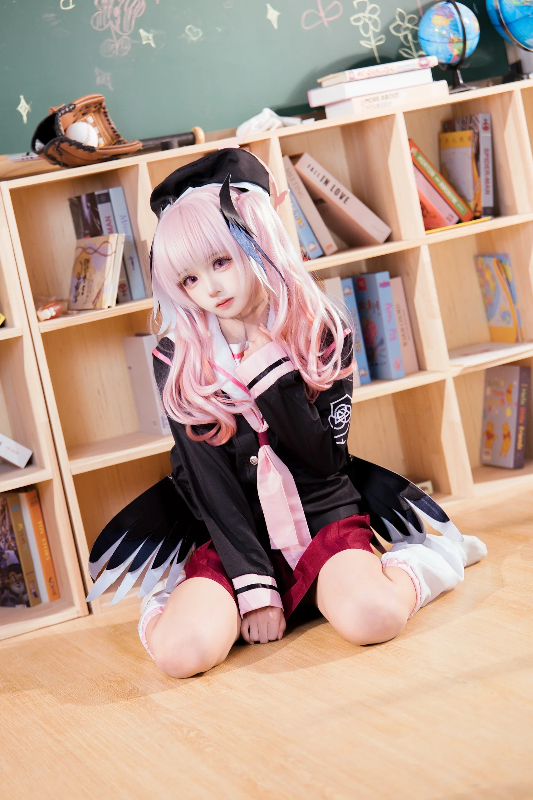 [Shimoe Koharu cosplay] Blue Archive: The Daily Life of the Justice Committee Member in the Classroom - Image 5