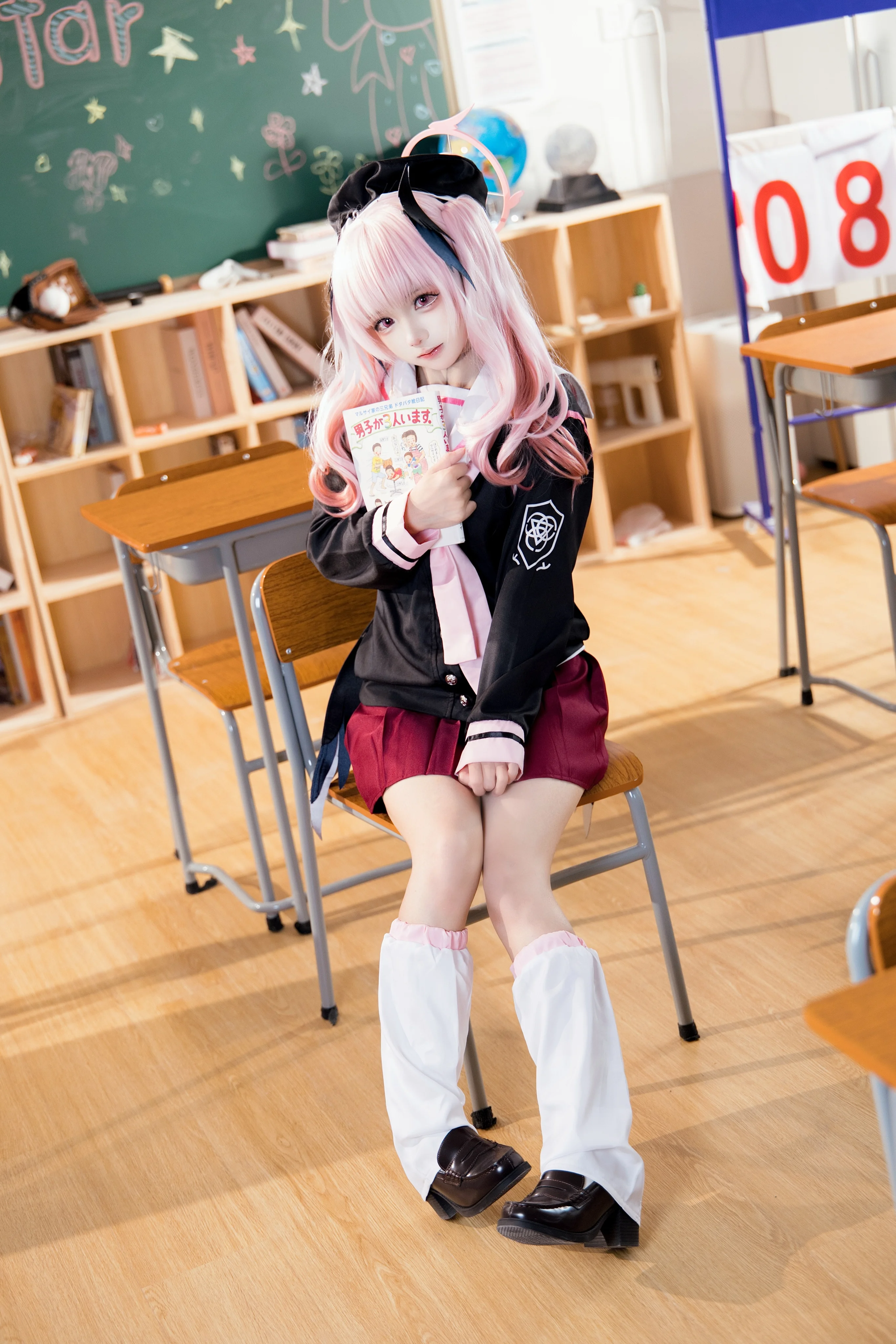 [Shimoe Koharu cosplay] Blue Archive: The Daily Life of the Justice Committee Member in the Classroom - Image 6