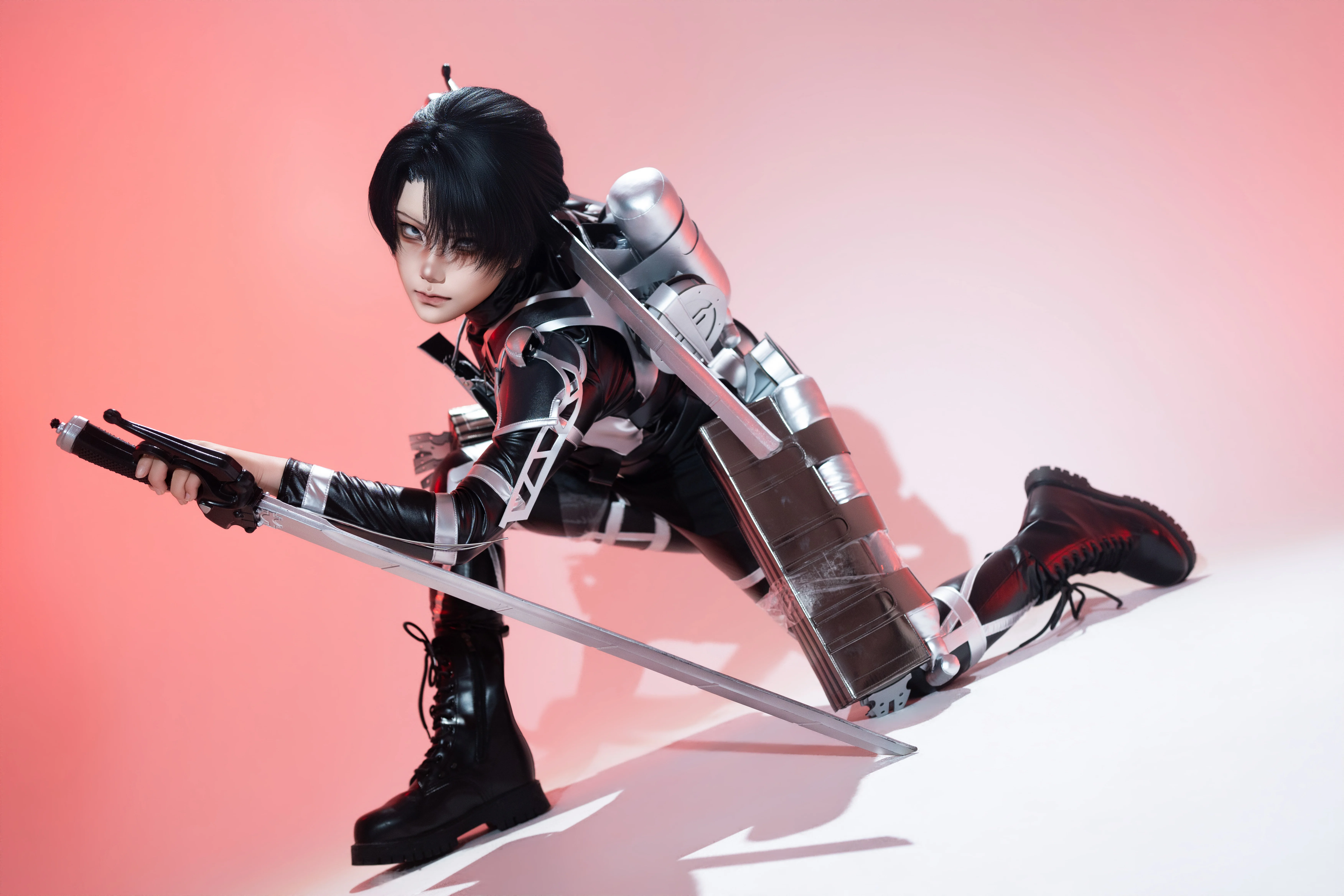 [Levi cosplay] The Limits of Wire Suspension and the Realism of Tactical Gear - Image 2