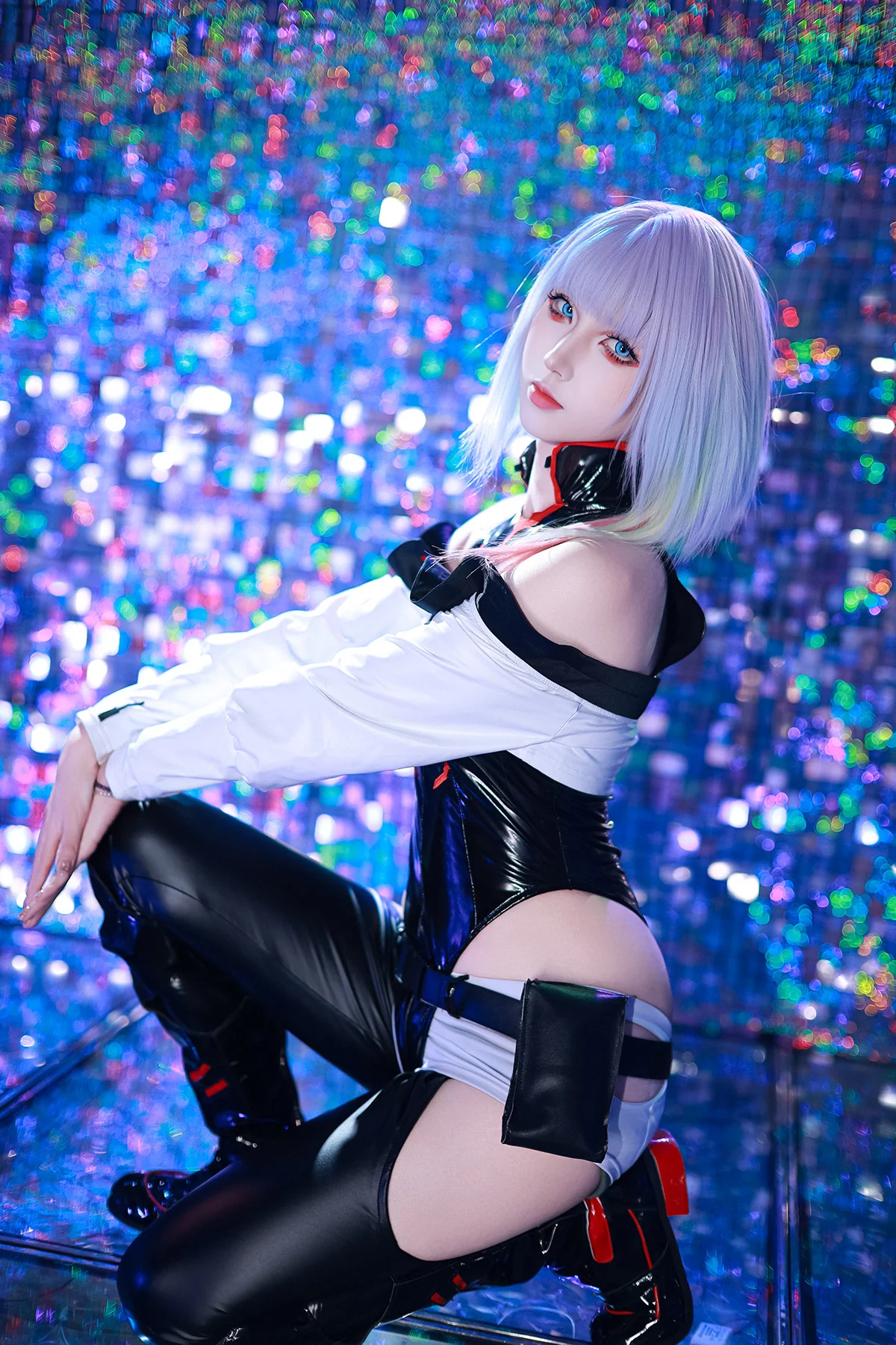 [Lucy cosplay] Don't live carrying someone else's dream, go pursue your own dream - Image 1