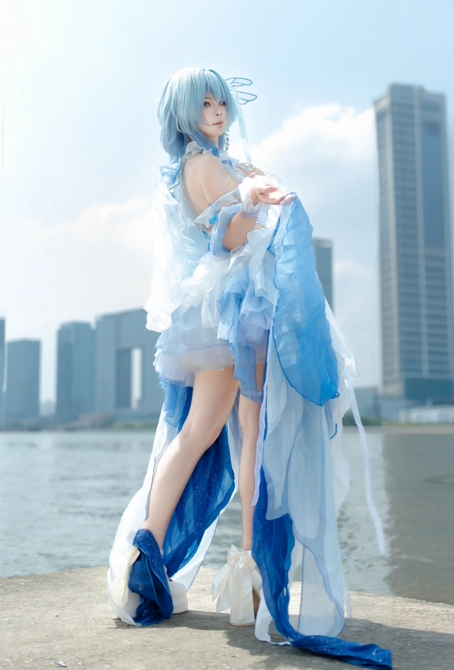 【守岸人cos】鸣潮里的水色浪漫 - 第 1 张