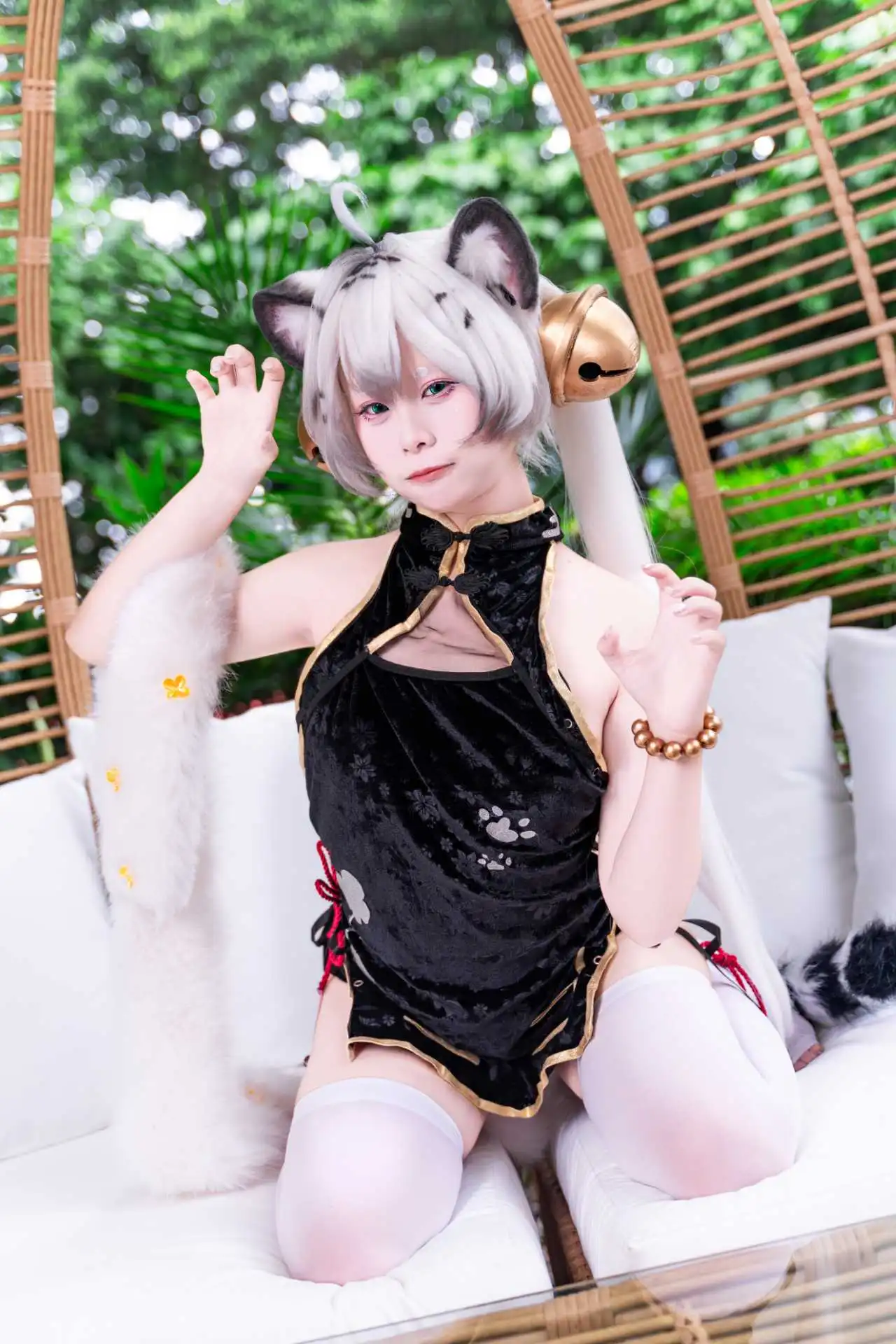 【白虎娘cos】虎啸风生，化身丛林里的灵动小虎 - 第 3 张
