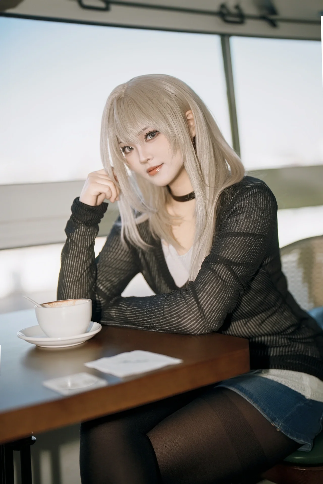 [Kawaragi Momoka cosplay] Casual Snaps at the Cafe: Capturing MMK's Lazy Daily Life