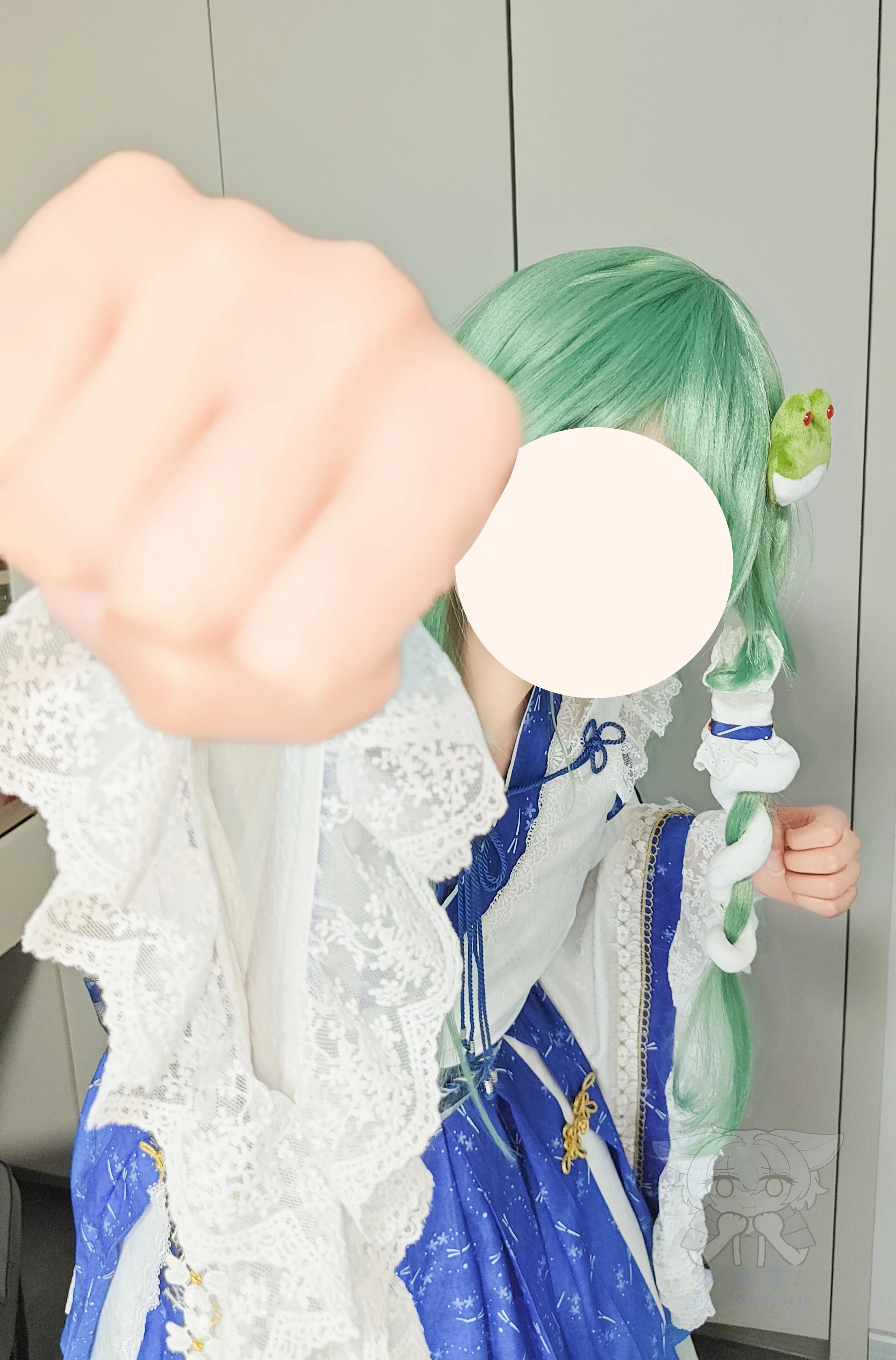 【东风谷早苗cos】在东方project幻想乡的晨光中捕捉灵动瞬间