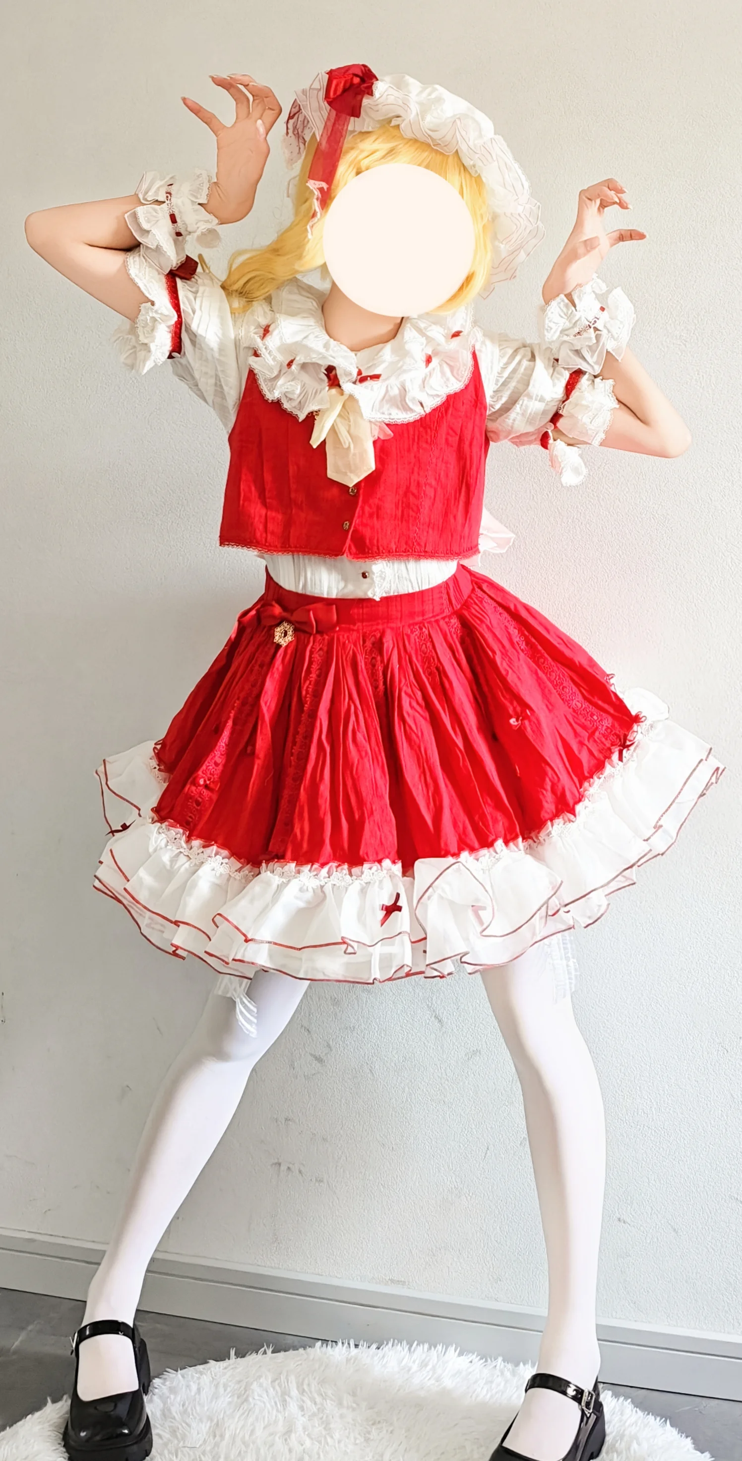 【芙兰朵露cos】东方Project红白主色调洋装的拍摄体验 - 第 4 张