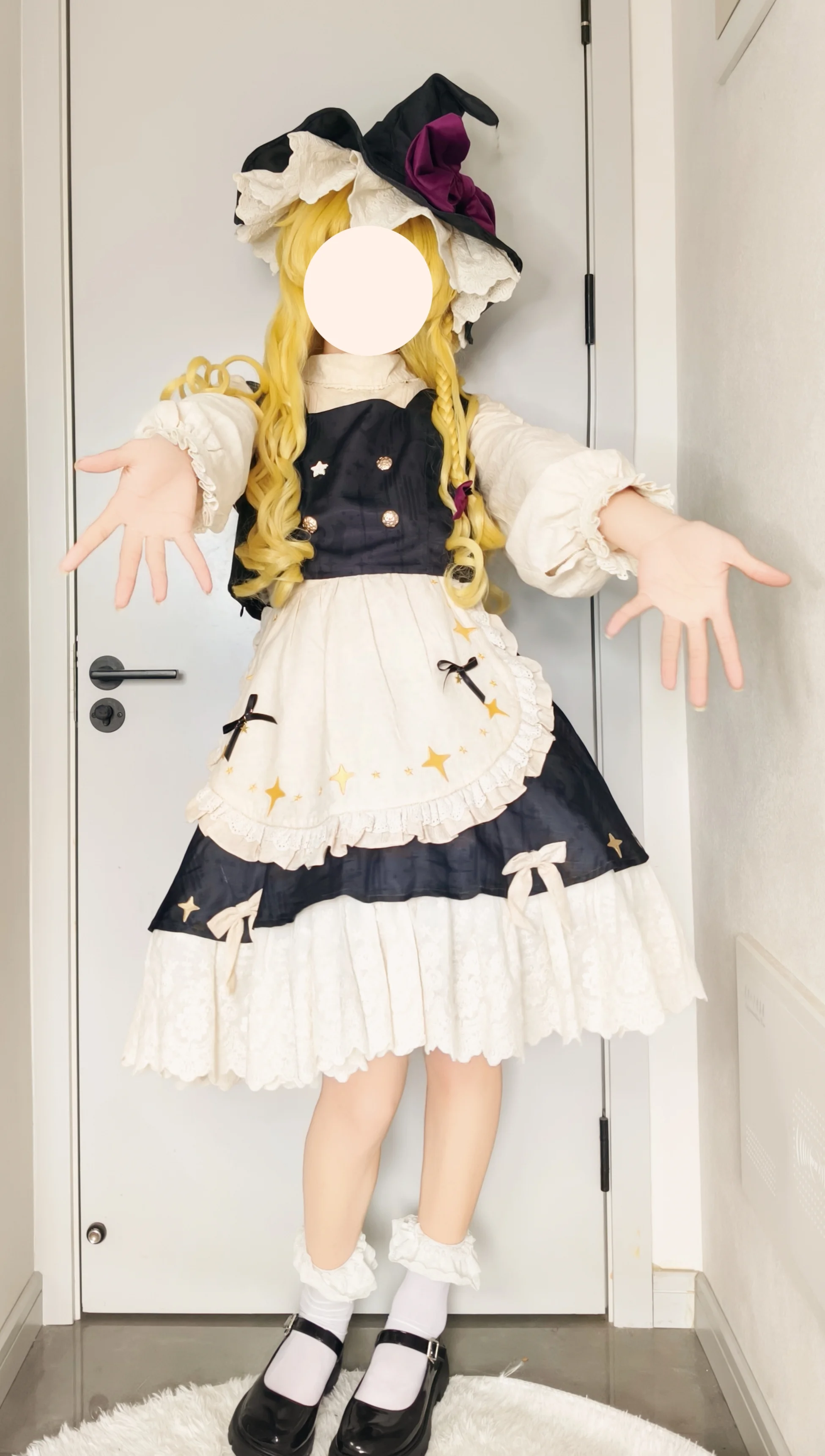 【魔理沙cos】東方project的經典魔女裝扮，圍裙細節很有層次感