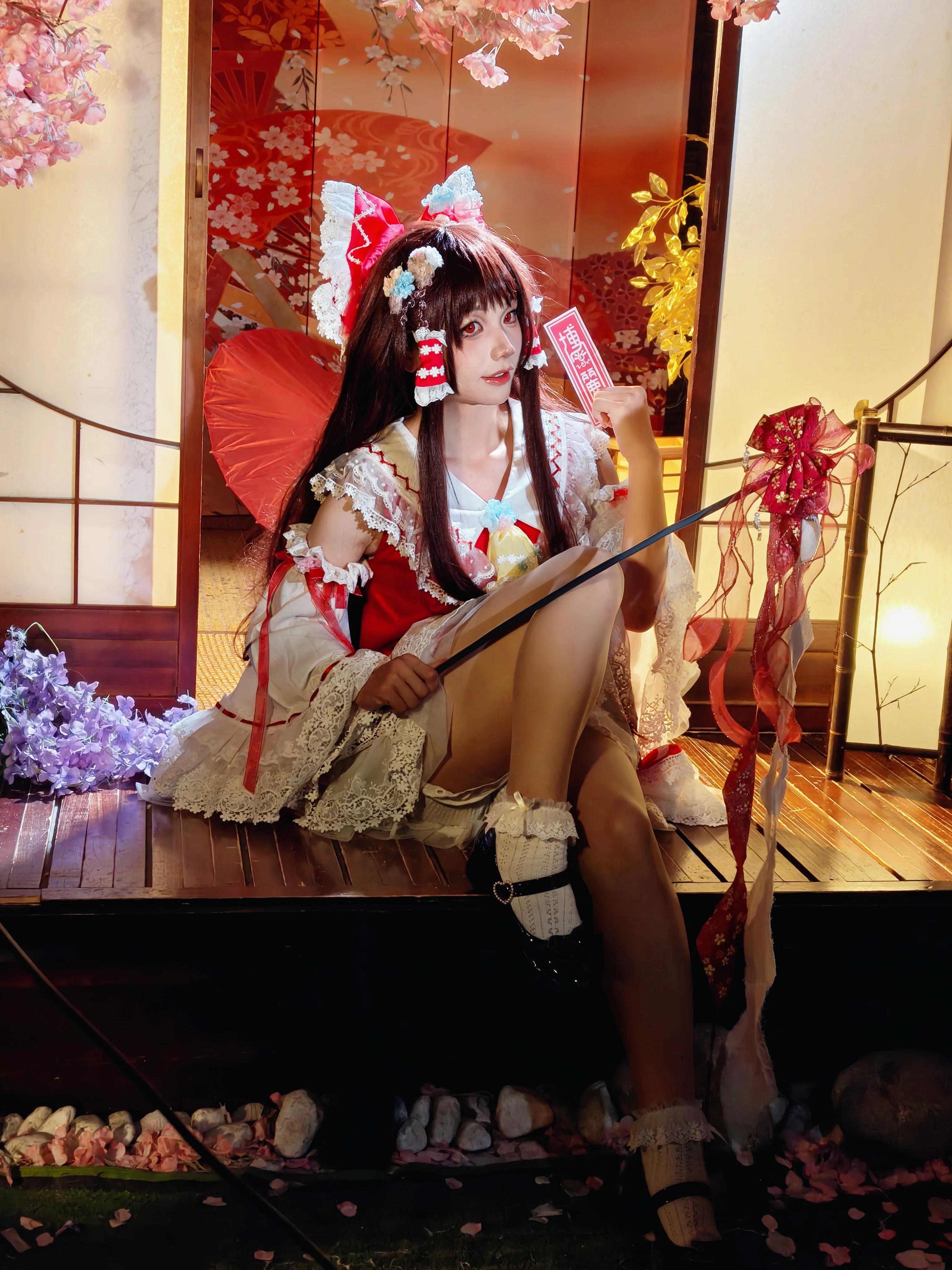 【博丽灵梦cos】东方project里的退治少女 - 第 2 张